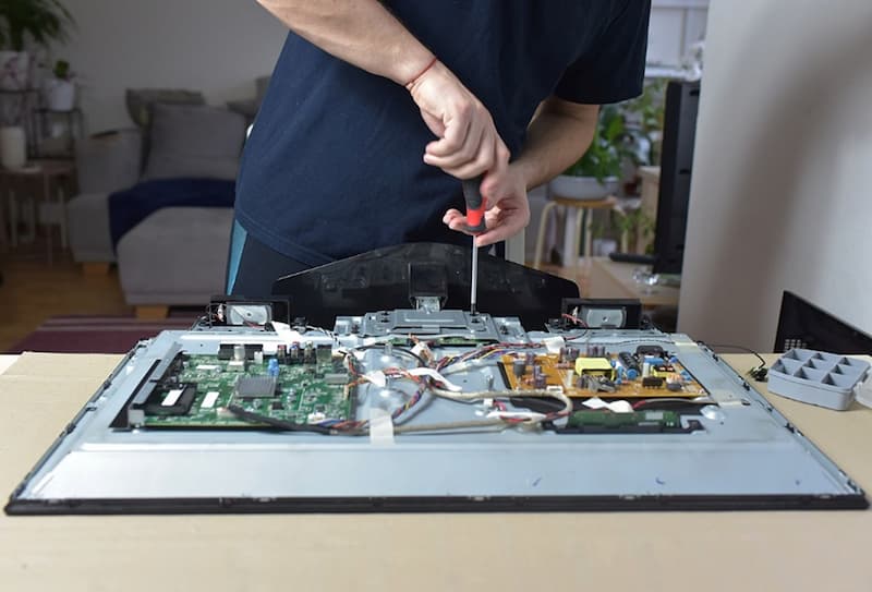 Repair or Replace, Has Your TV Come to the End of Its Days?