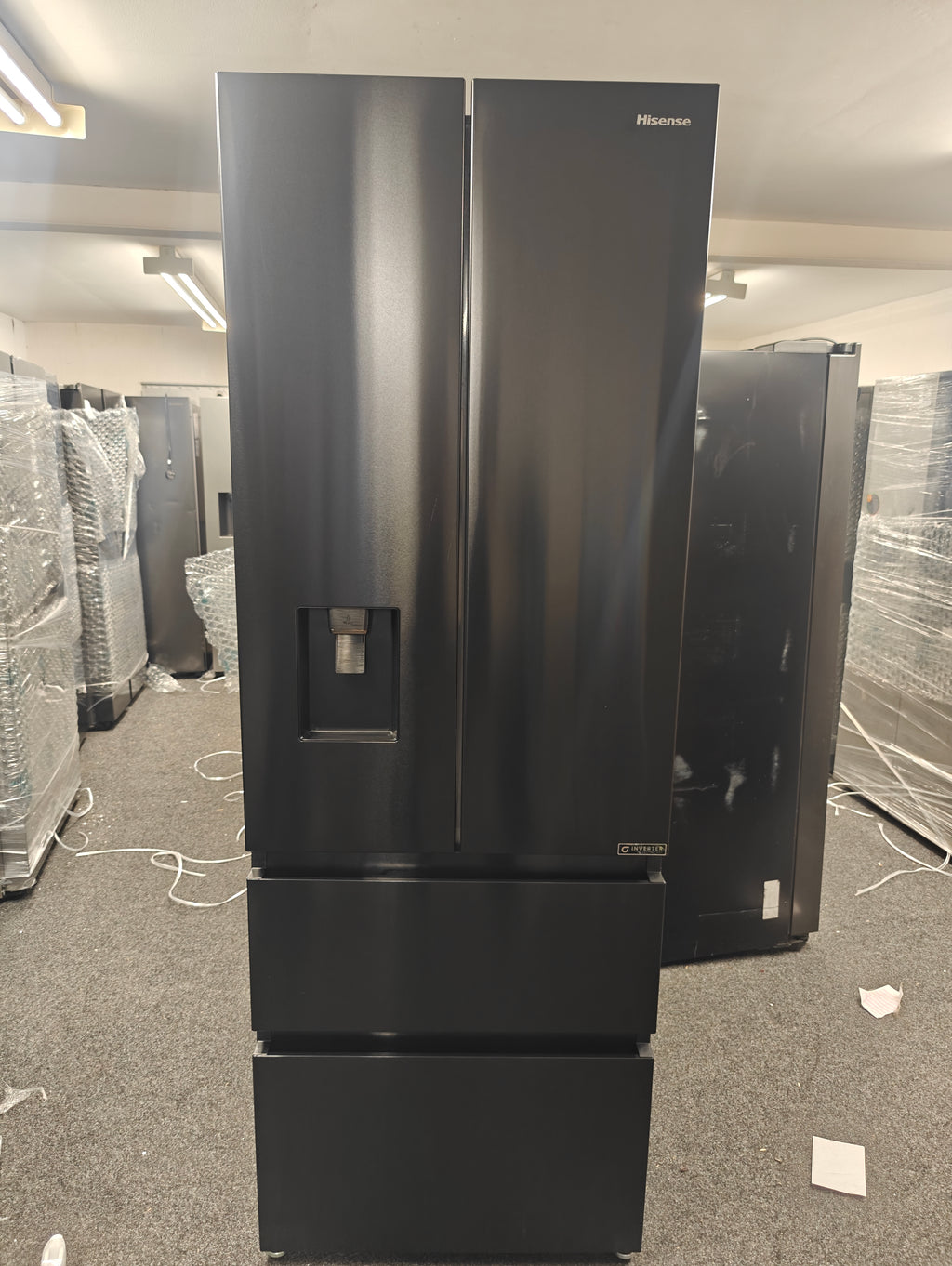 HISENSE RF632N4WFE BLACK NARROW AMERICAN FRIDGE FREEZER