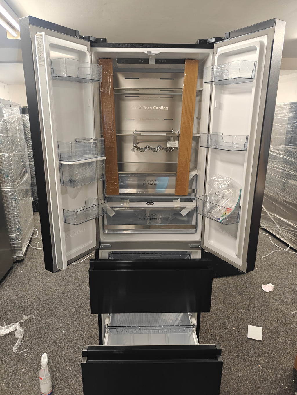 HISENSE RF632N4WFE BLACK NARROW AMERICAN FRIDGE FREEZER