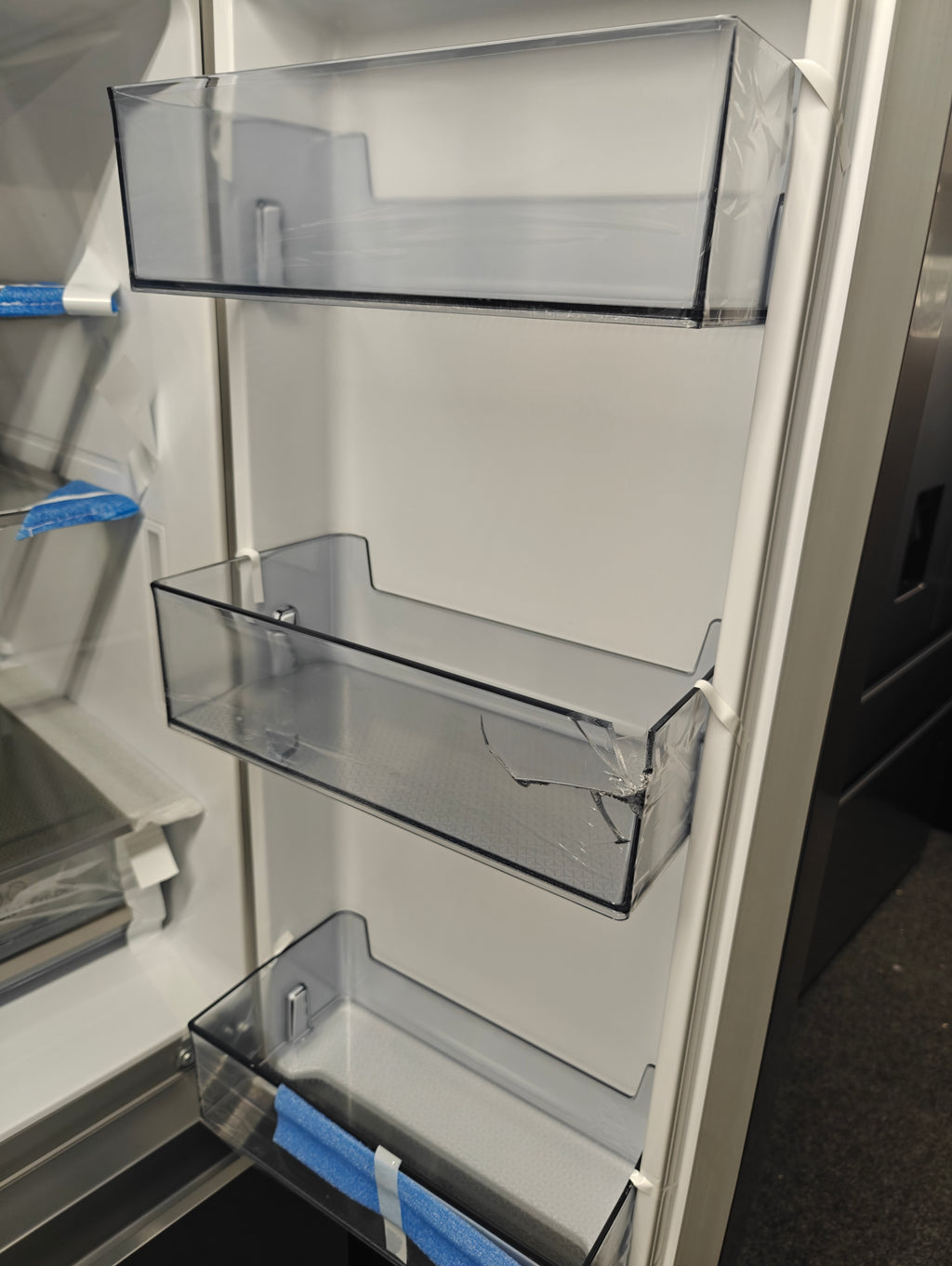 HISENSE RQ760N4SASE PUREFLAT SMART AMERICAN FRIDGE FREEZER - STAINLESS STEEL
