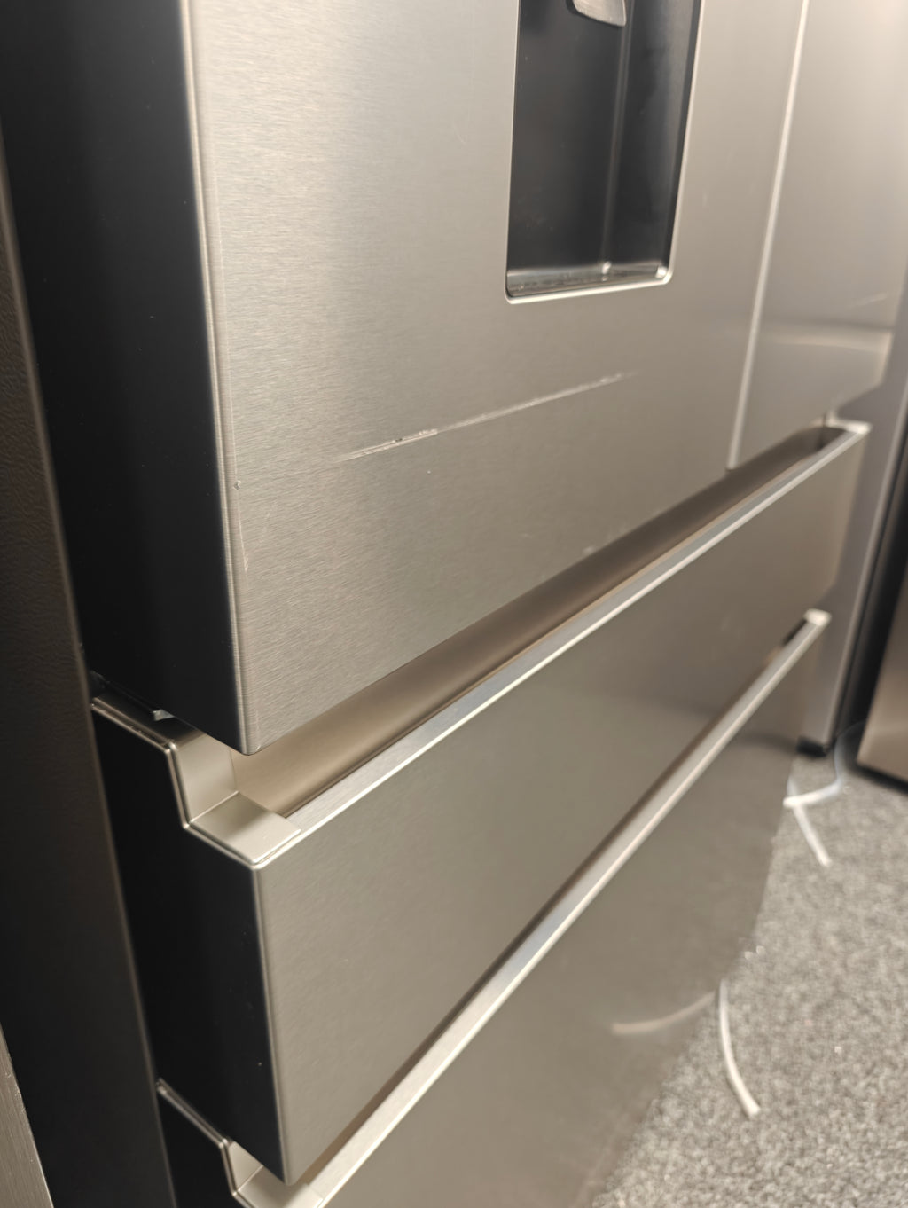 HISENSE RF749N4SWSE PUREFLAT AMERICAN FRIDGE FREEZER - STAINLESS STEEL