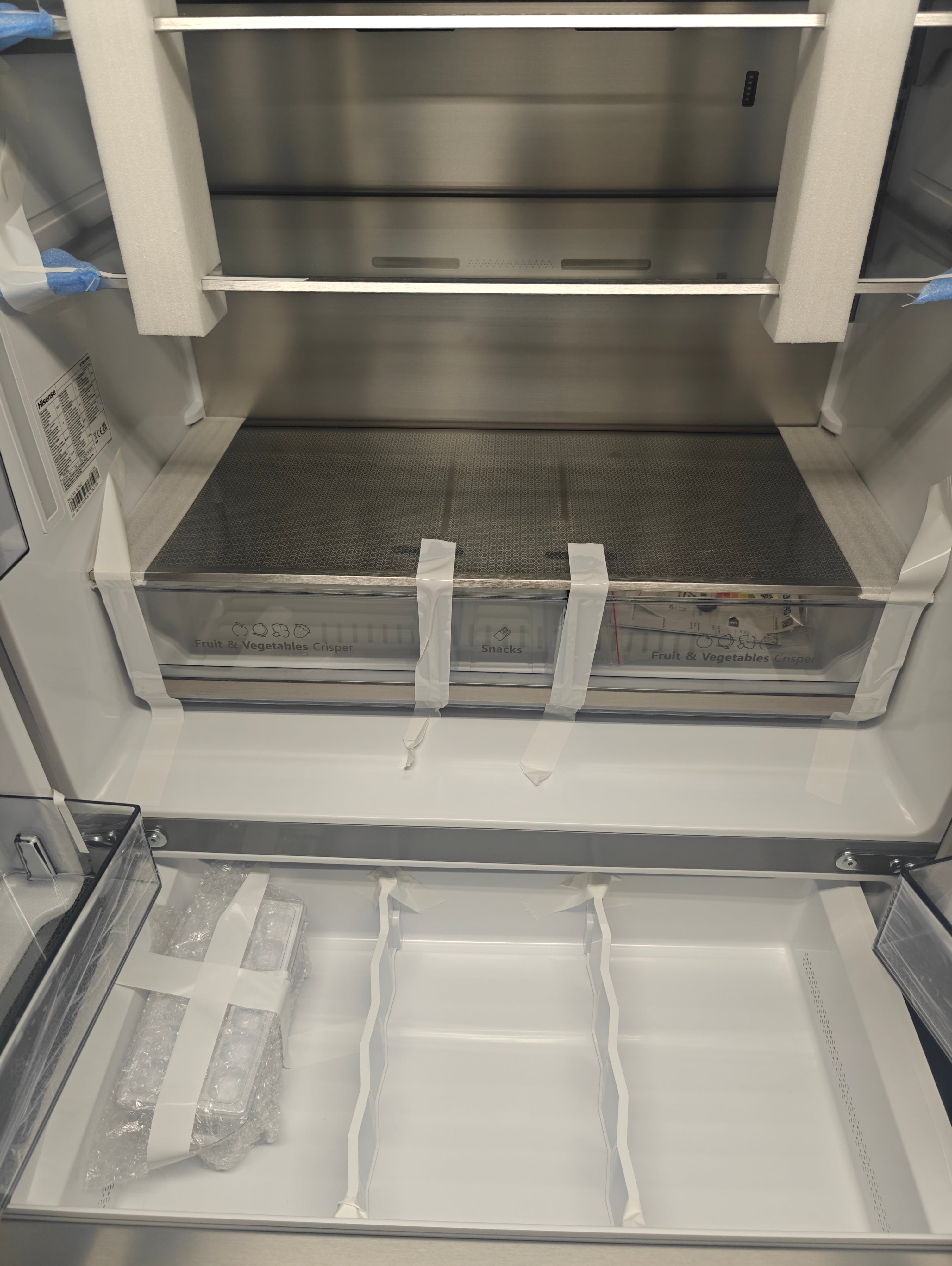 HISENSE RF749N4SWSE PUREFLAT SMART AMERICAN FRIDGE FREEZER - STAINLESS STEEL - Electronic World TV