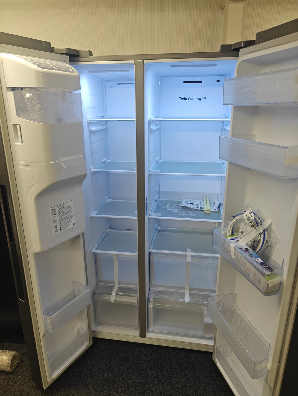 SAMSUNG RS67A8810S9/EU SPACEMAX AMERICAN FRIDGE FREEZER - STAINLESS STEEL