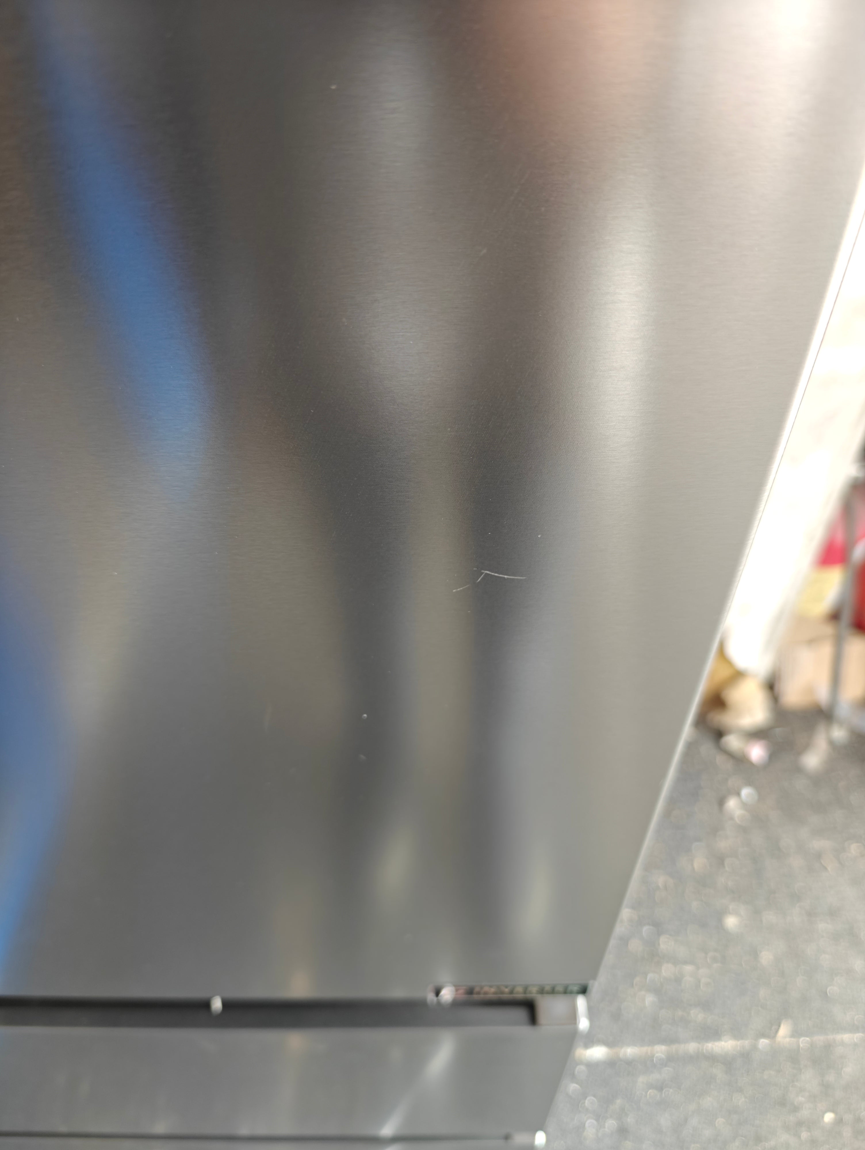 HISENSE RF632N4WIE SILVER NARROW AMERICAN FRIDGE FREEZER - Electronic World TV