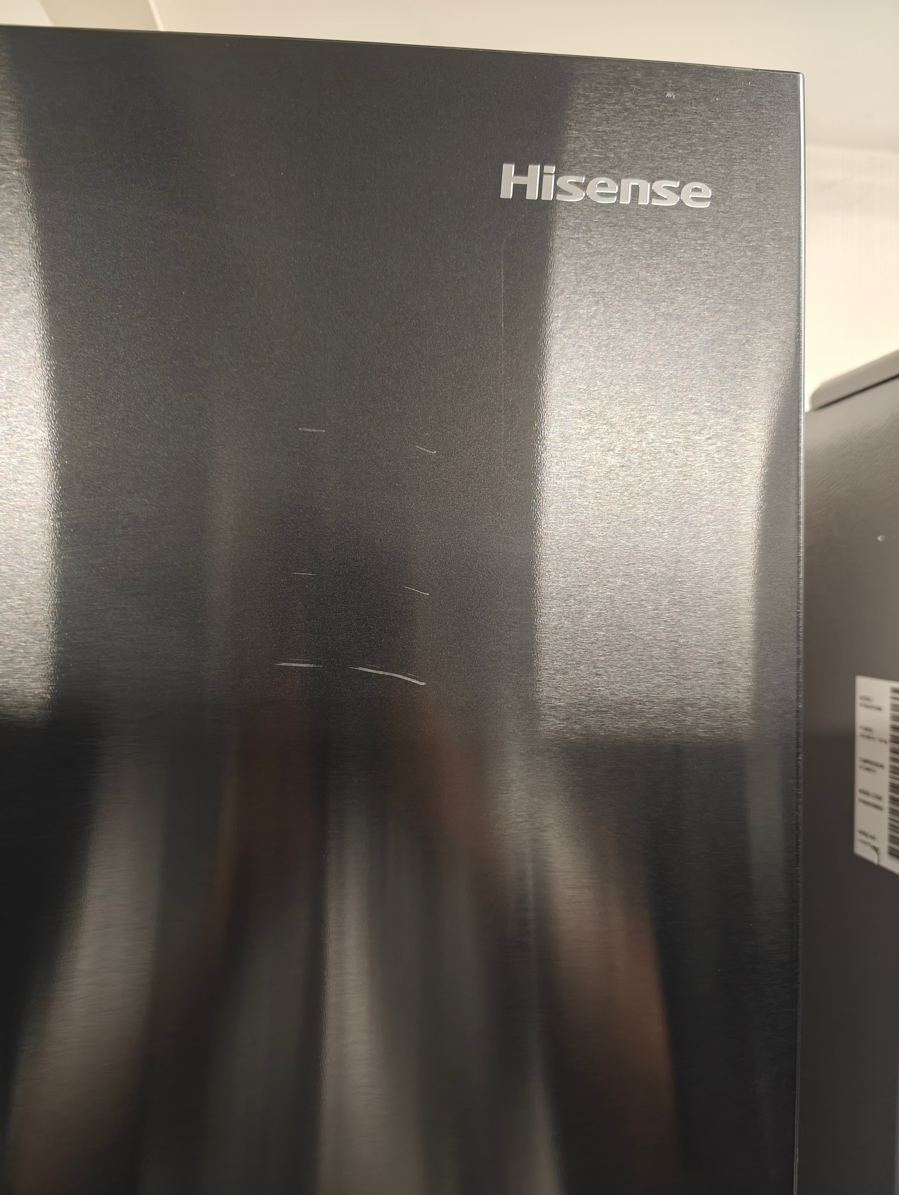 HISENSE RF540N4WFE BLACK NARROW PUREFLAT AMERICAN FRIDGE FREEZER.  . - Electronic World TV