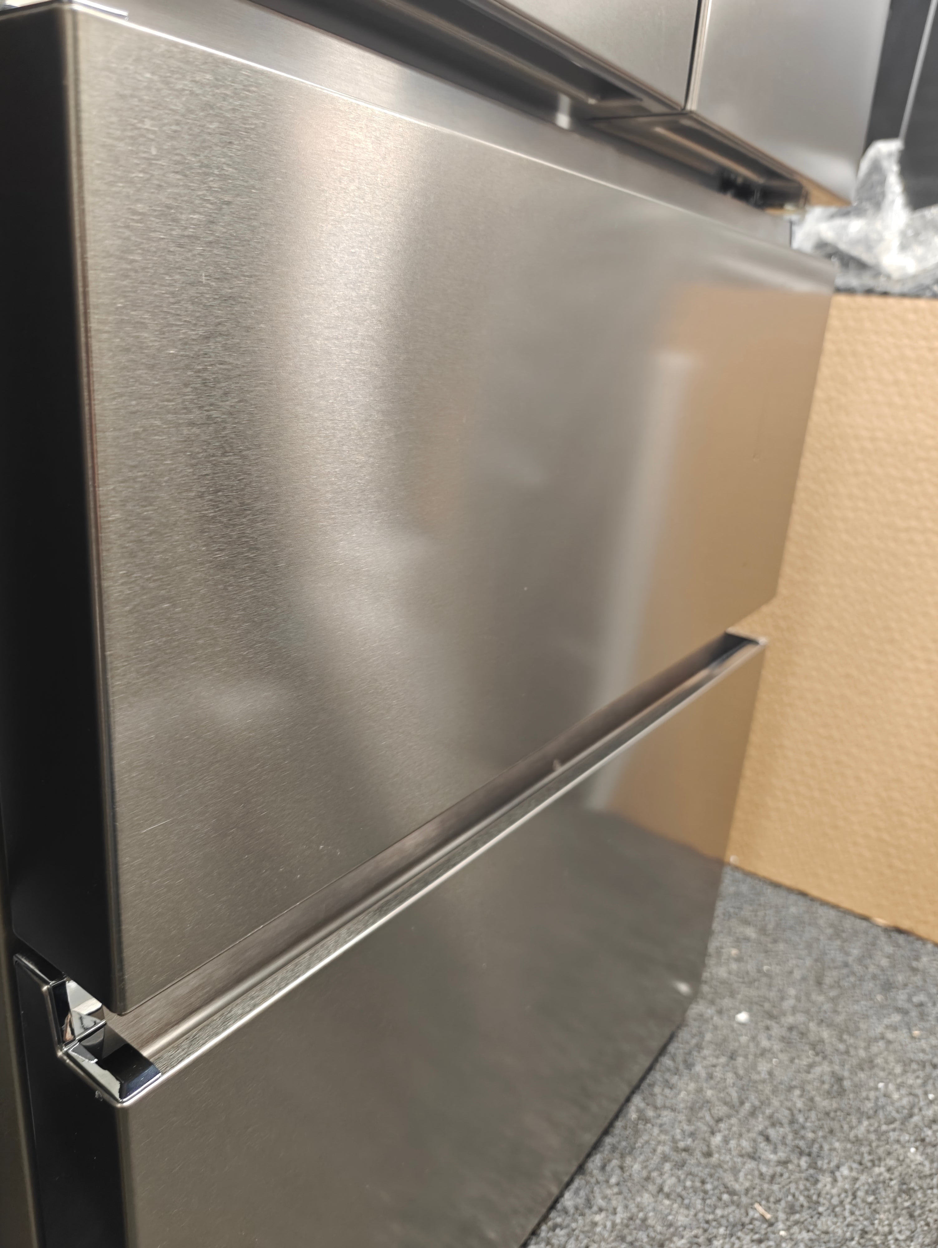 HAIER HFR5719EWMP SILVER NARROW AMERICAN FRIDGE FREEZER - Electronic World TV