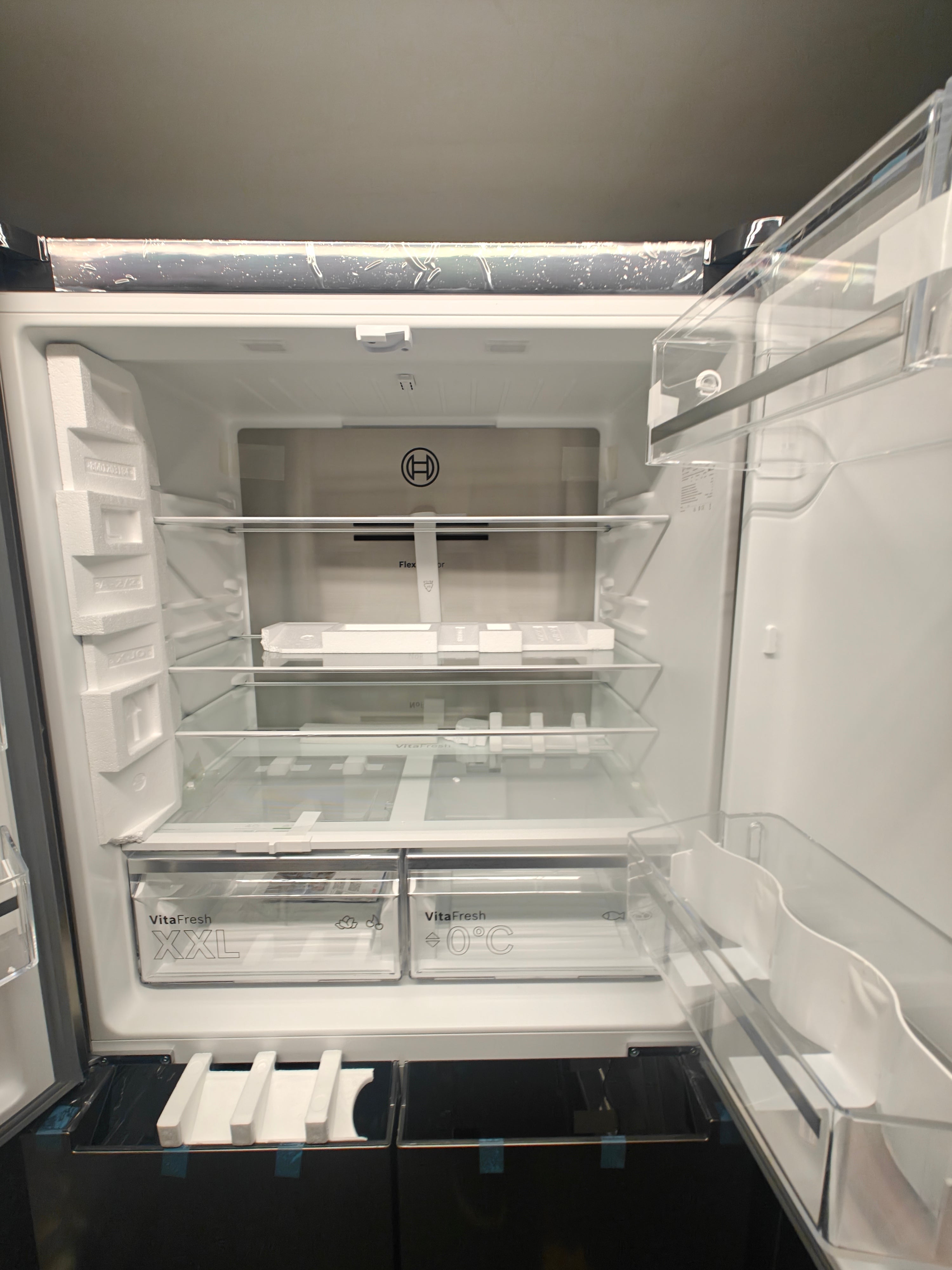 BOSCH KFN96VPEAG FRENCH DOOR AMERICAN FRIDGE FREEZER - STAINLESS STEEL. - Electronic World TV
