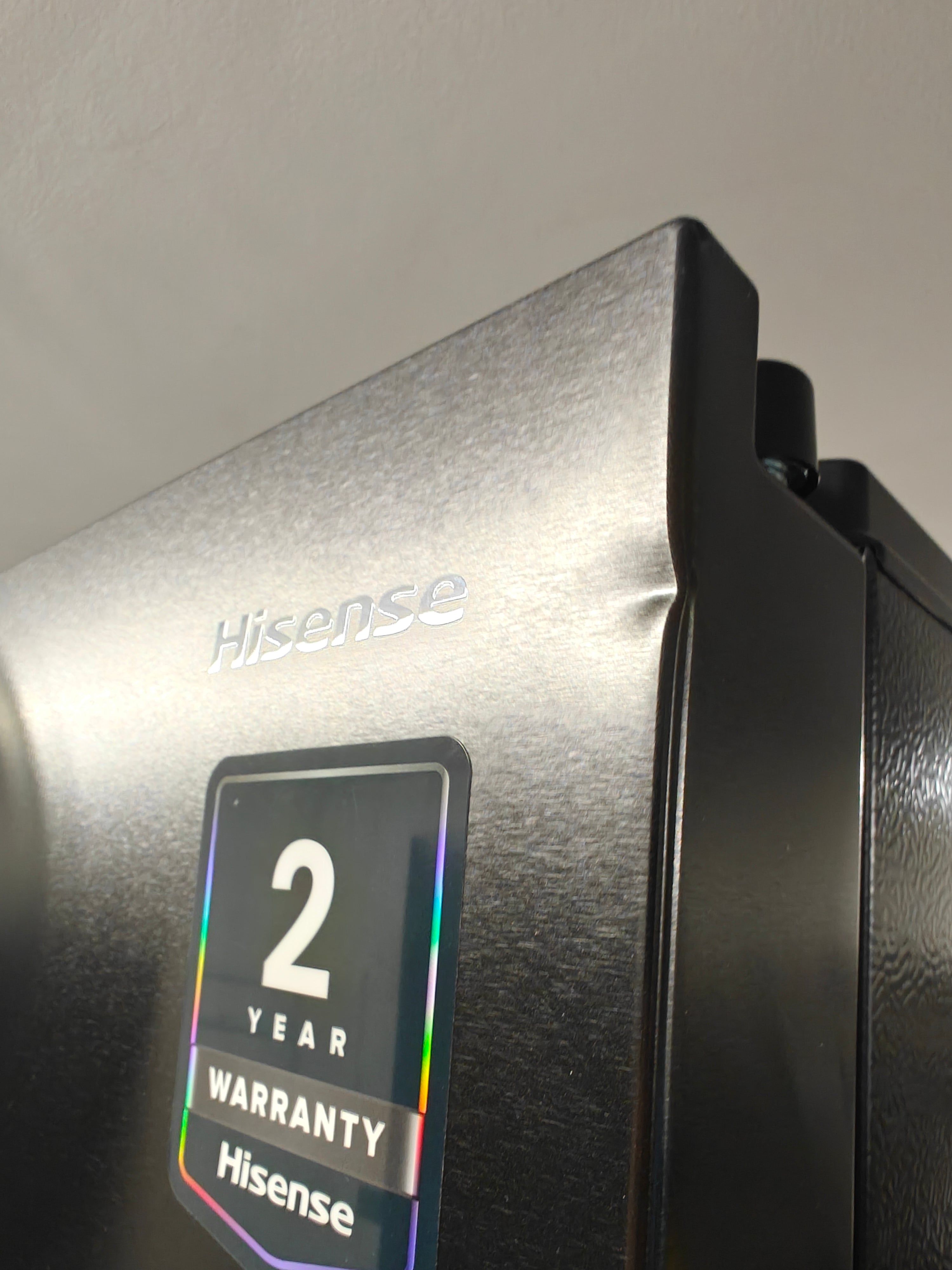 HISENSE RF632N4WFE BLACK NARROW AMERICAN FRIDGE FREEZER - Electronic World TV