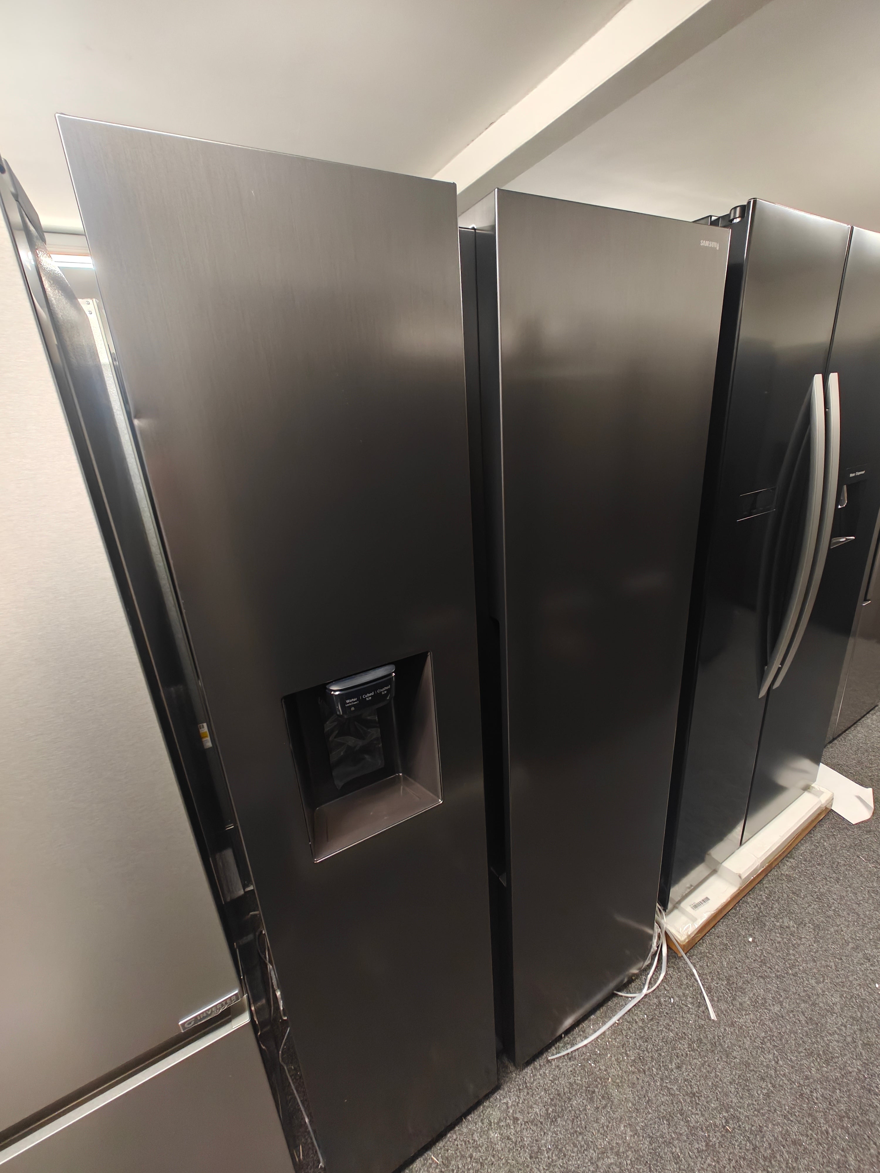 SAMSUNG RS68A884CB1 SPACEMAX AMERICAN FRIDGE FREEZER - STAINLESS STEEL - Electronic World TV