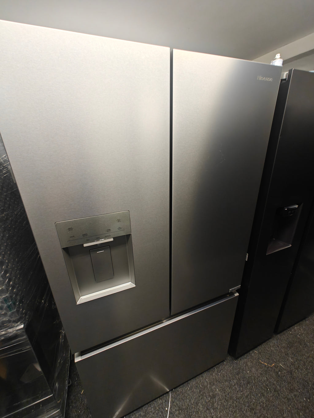 HISENSE RF815N4SESE PUREFLAT SMART AMERICAN FRIDGE FREEZER - STAINLESS STEEL (Copy)