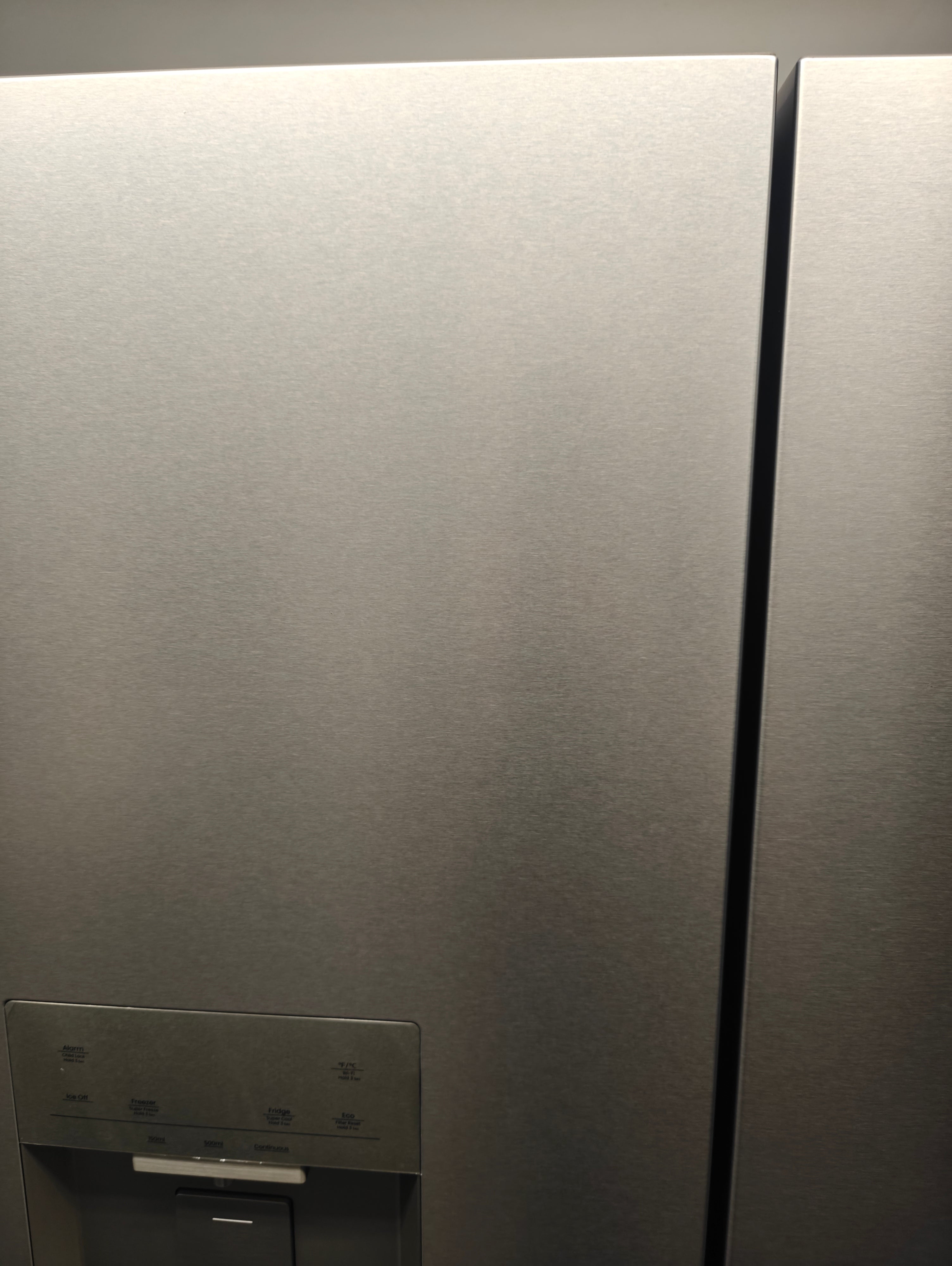 HISENSE RF815N4SESE PUREFLAT SMART AMERICAN FRIDGE FREEZER - STAINLESS STEEL (Copy) - Electronic World TV