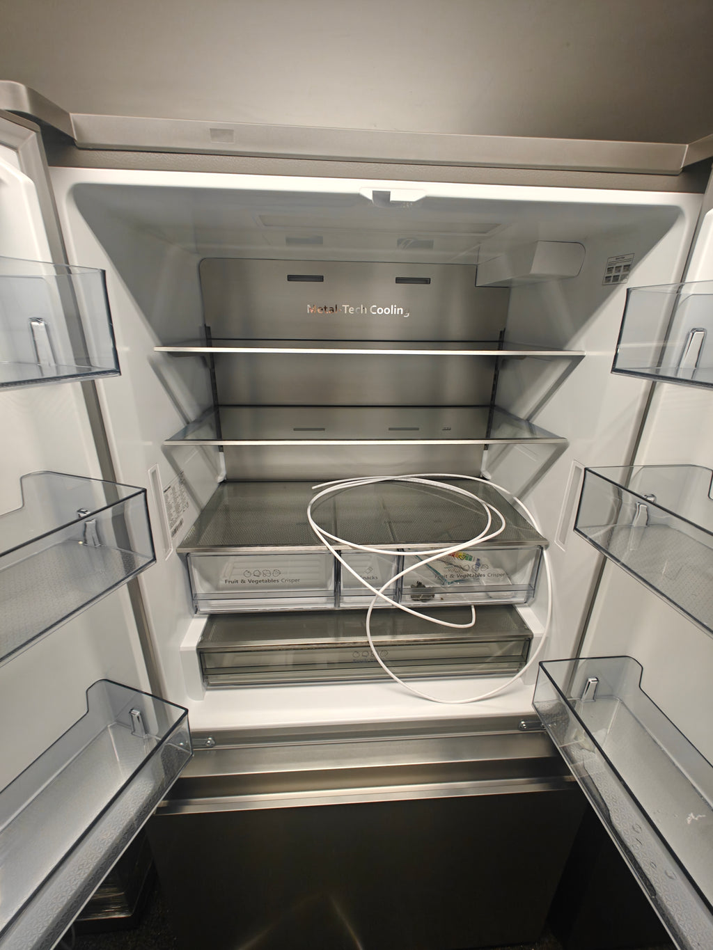 HISENSE RF815N4SESE PUREFLAT SMART AMERICAN FRIDGE FREEZER - STAINLESS STEEL (Copy)