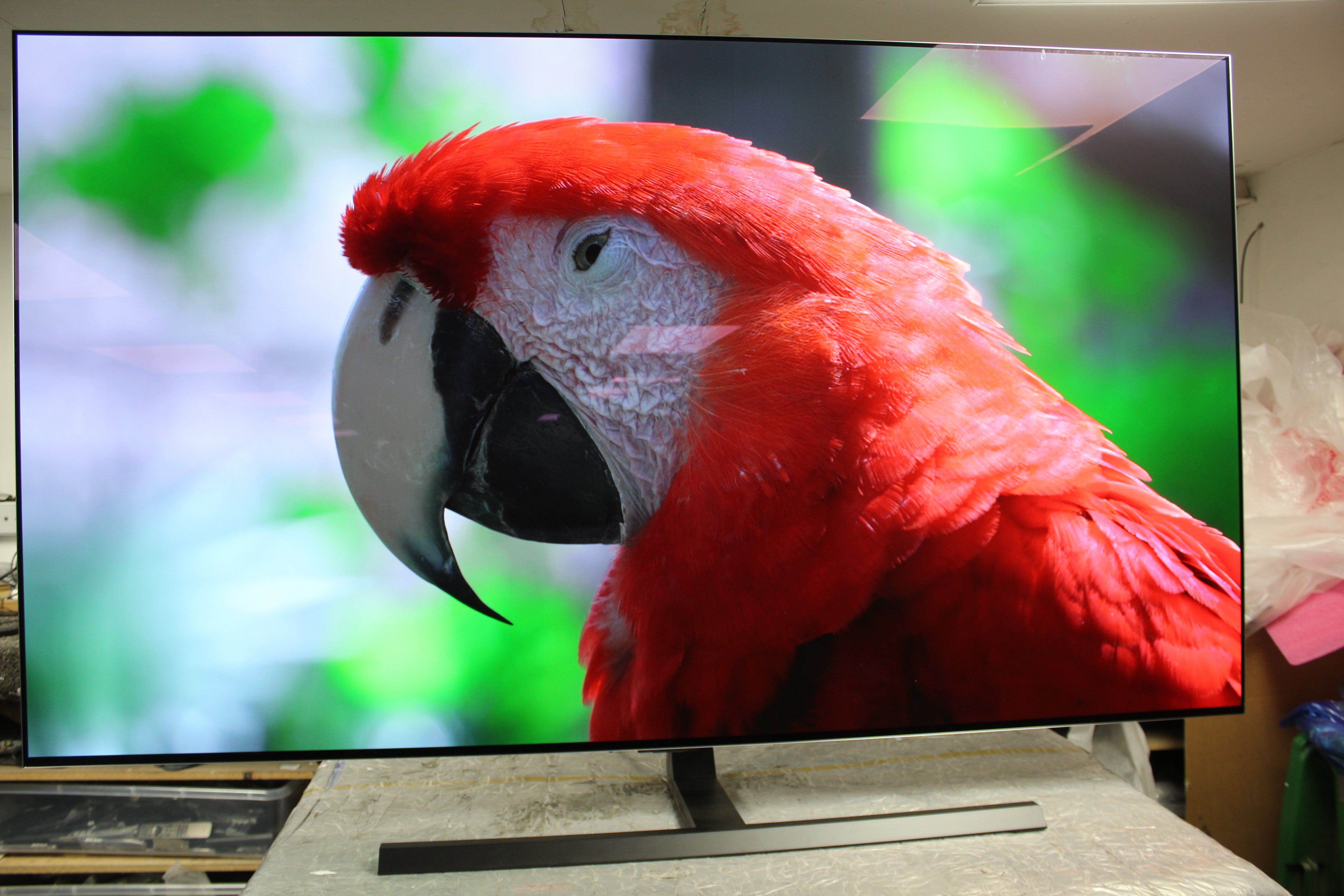 77" LG Evo OLED77G36LA 4K HDR Smart Gallery Edition OLED TV