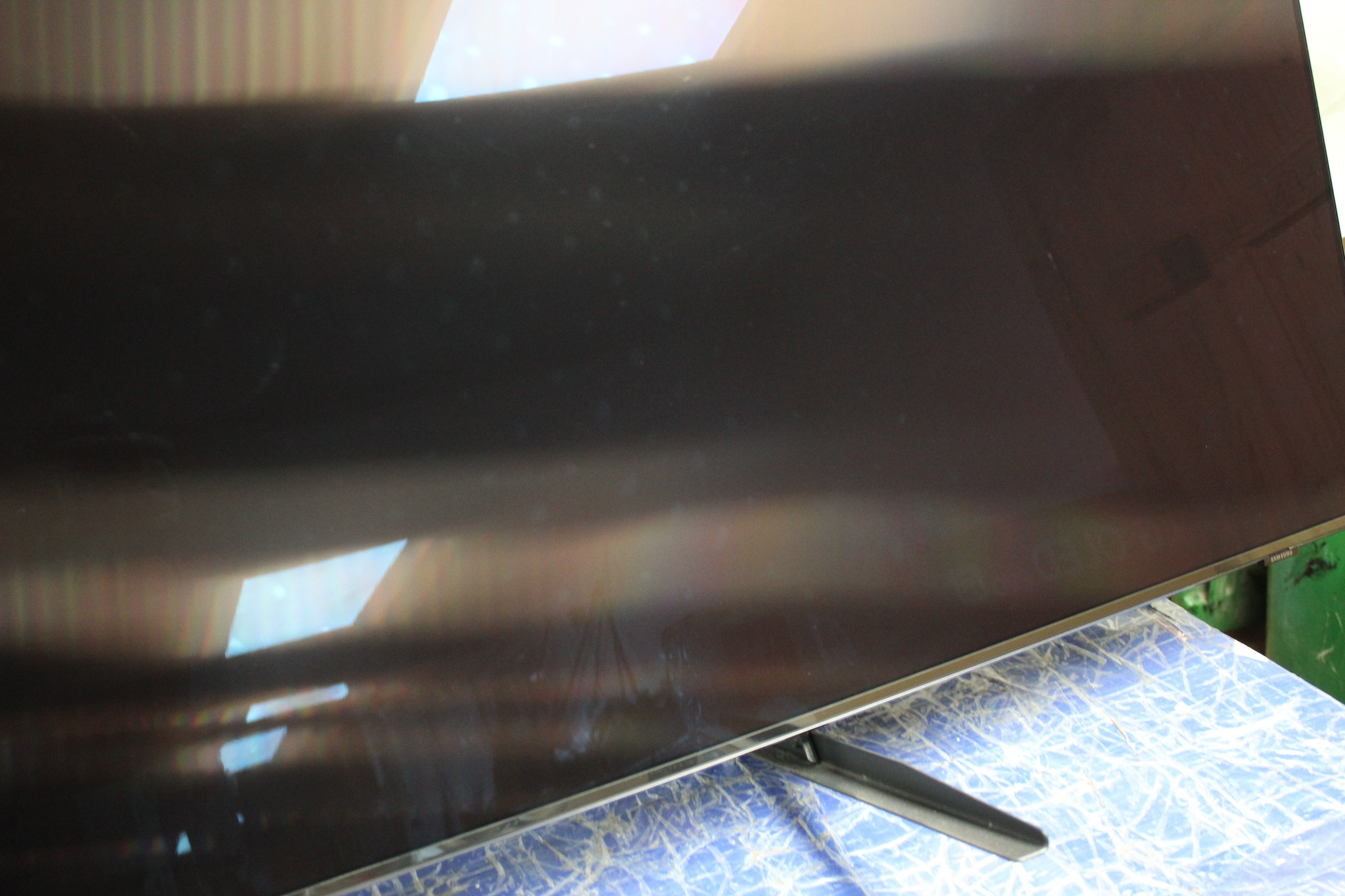 65" Samsung QE65Q800TATXXU Premium 8K HDR QLED TV