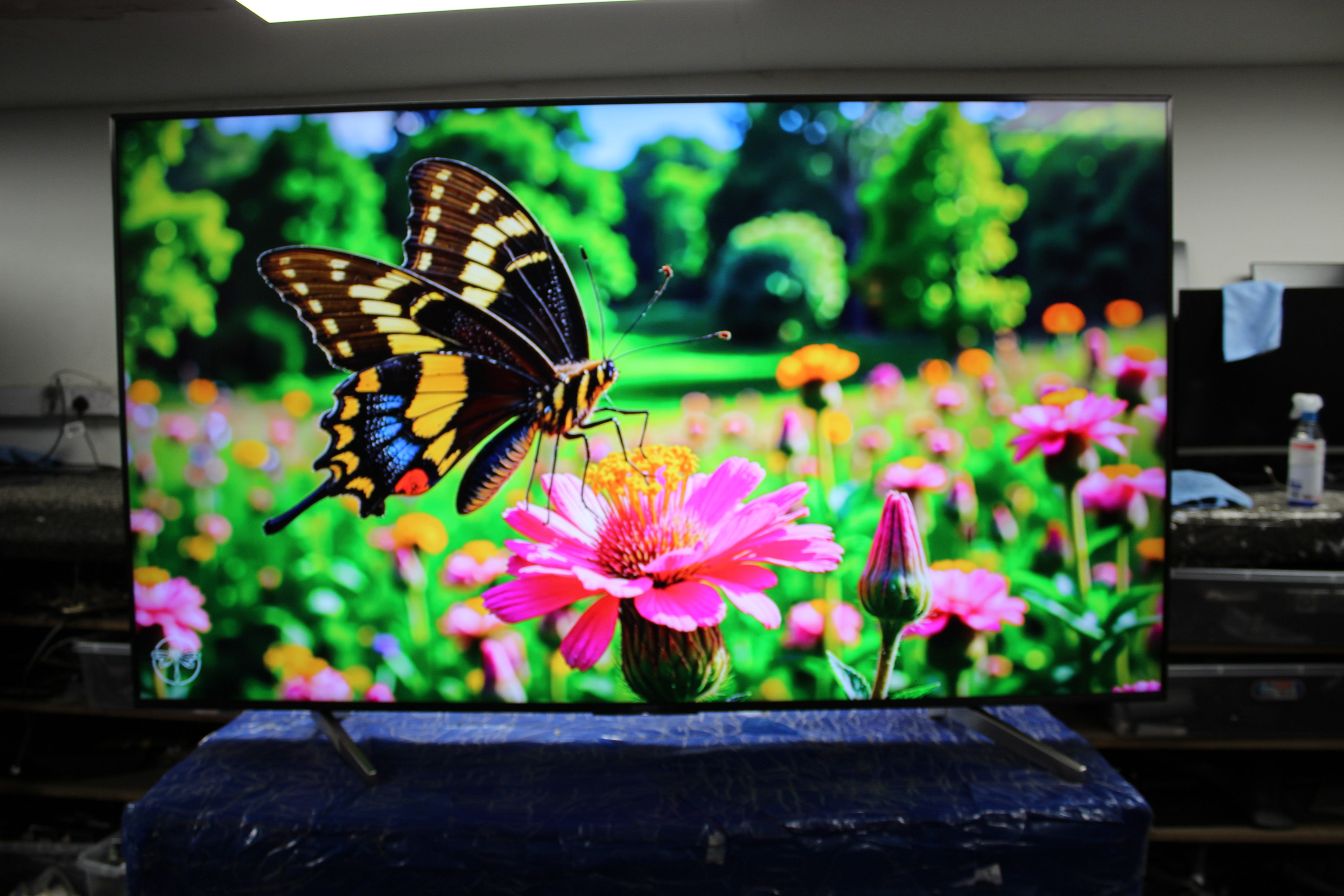 65" Sony KD65XF8796BU 4K Ultra HD Android Smart HDR LED TV