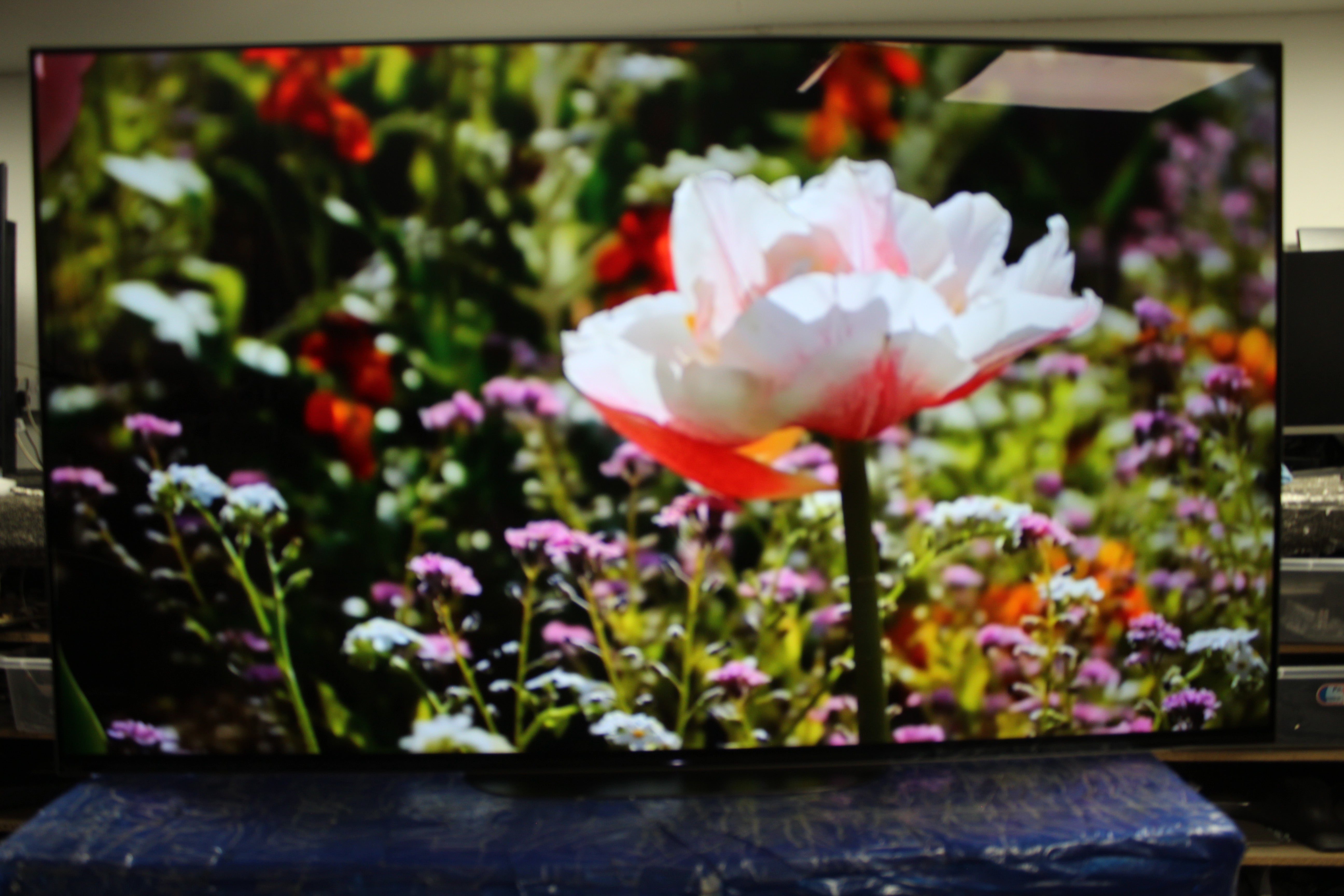 65" Sony KD65AF8BU 4K Ultra HD HDR Smart Android OLED TV