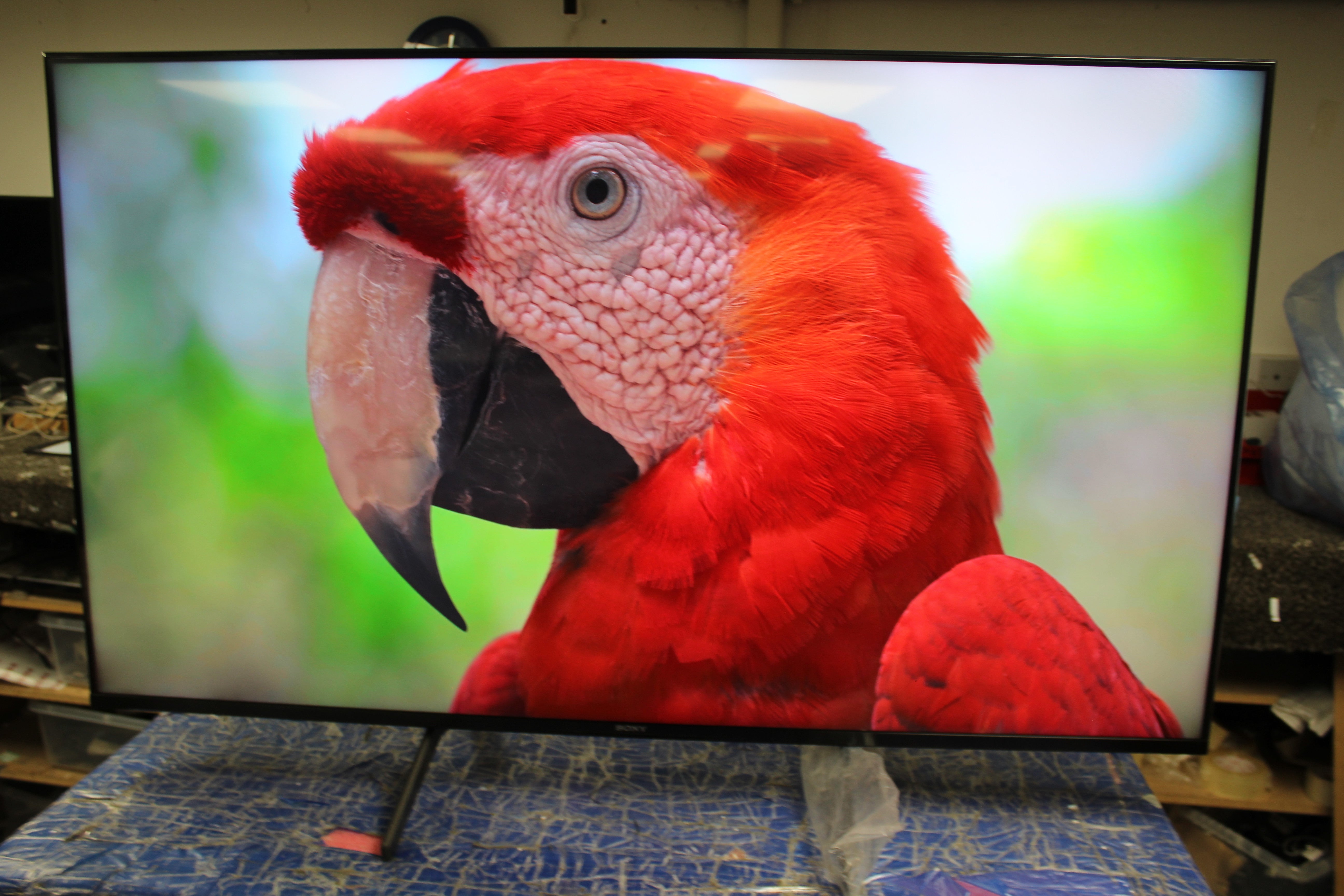 55" Sony Bravia KD55X85JU 4K HDR LED Google TV
