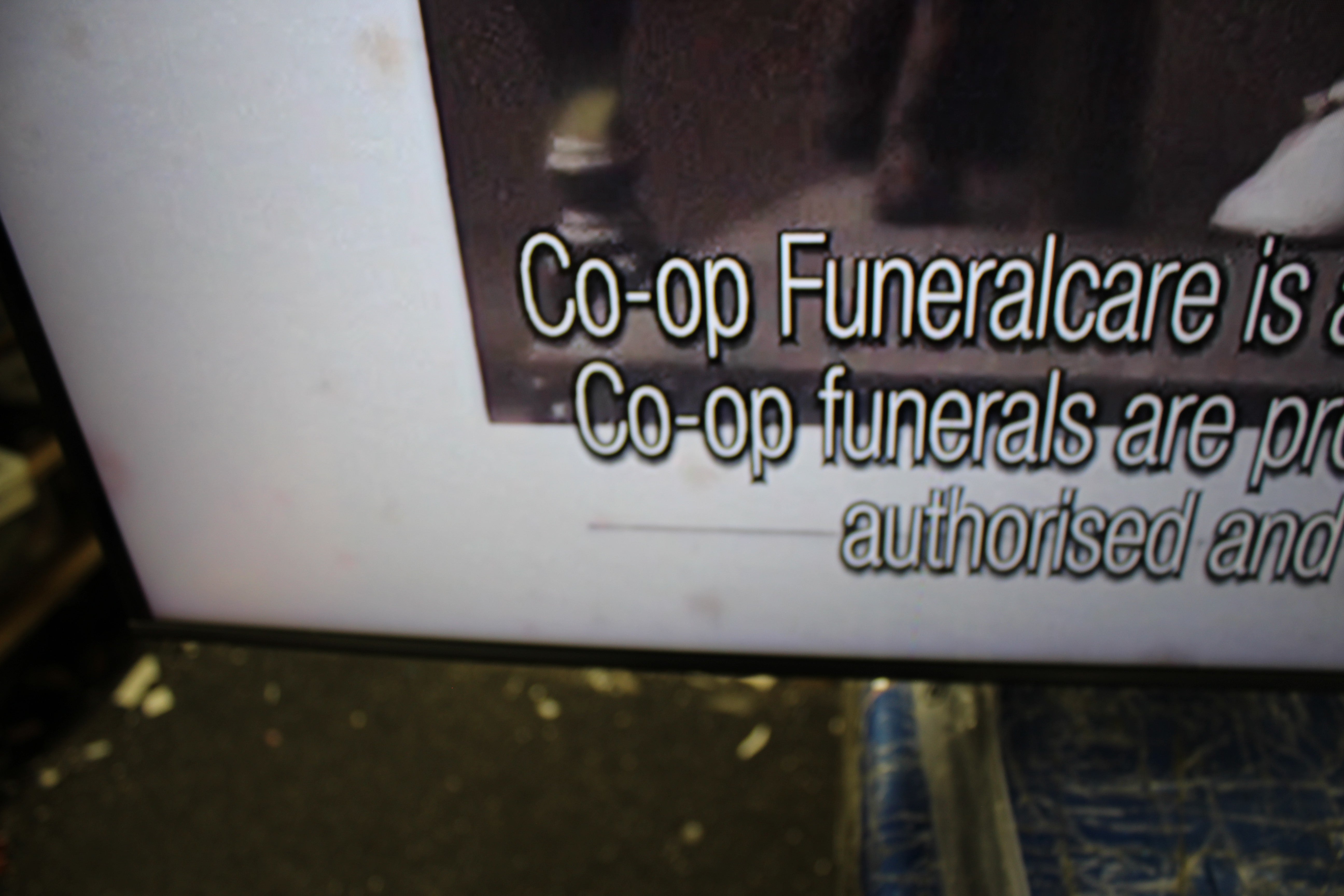 85" Samsung QE85Q60CAUXXU 4K HDR Smart QLED TV