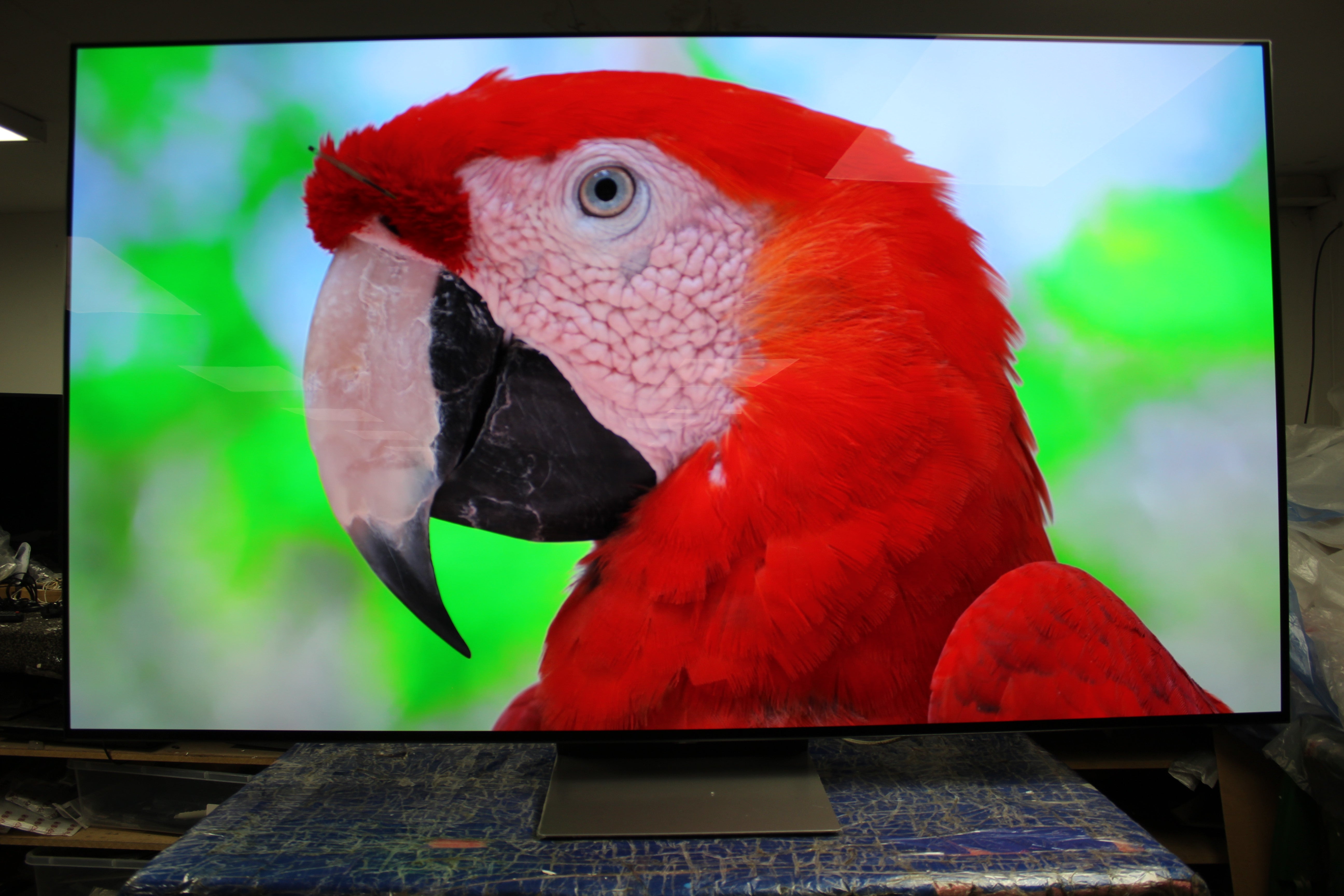 77" Samsung QE77S90DAEXXU Flagship 4K HDR OLED TV