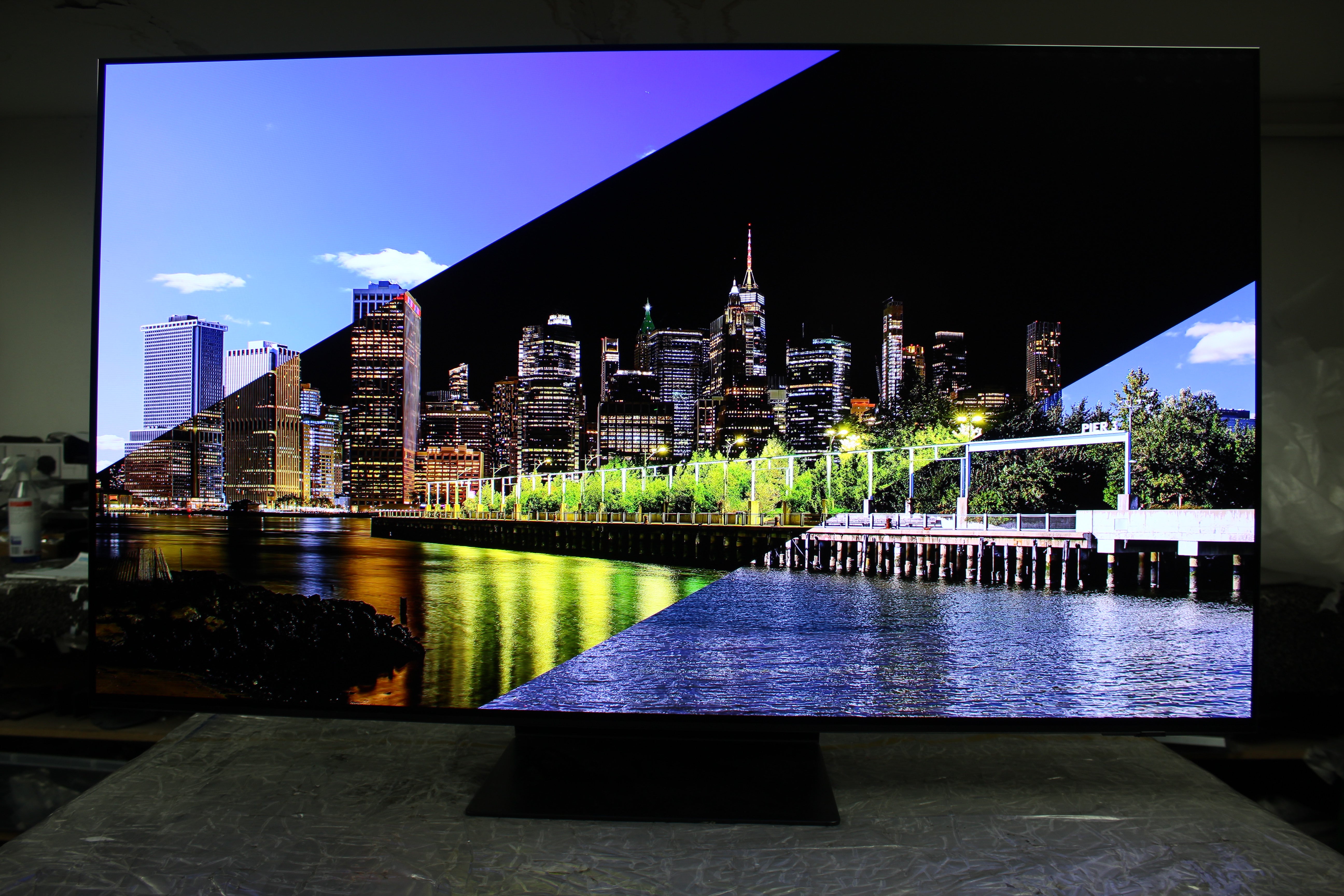 55" Samsung QE55S95F Flagship Vision Ai 4K Glare Free OLED TV