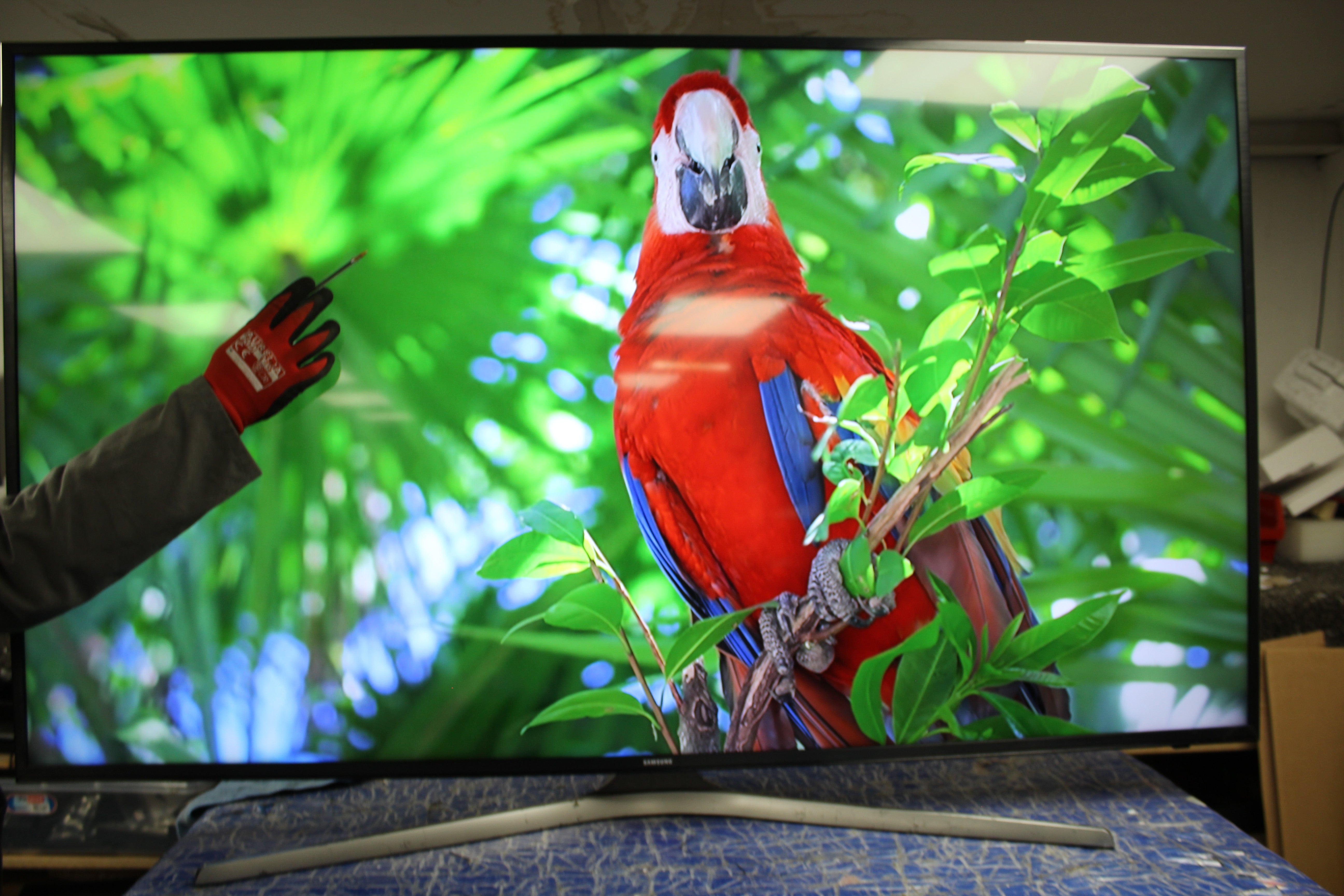 65 Samsung UE65KU6020 4K HDR Smart LED TV