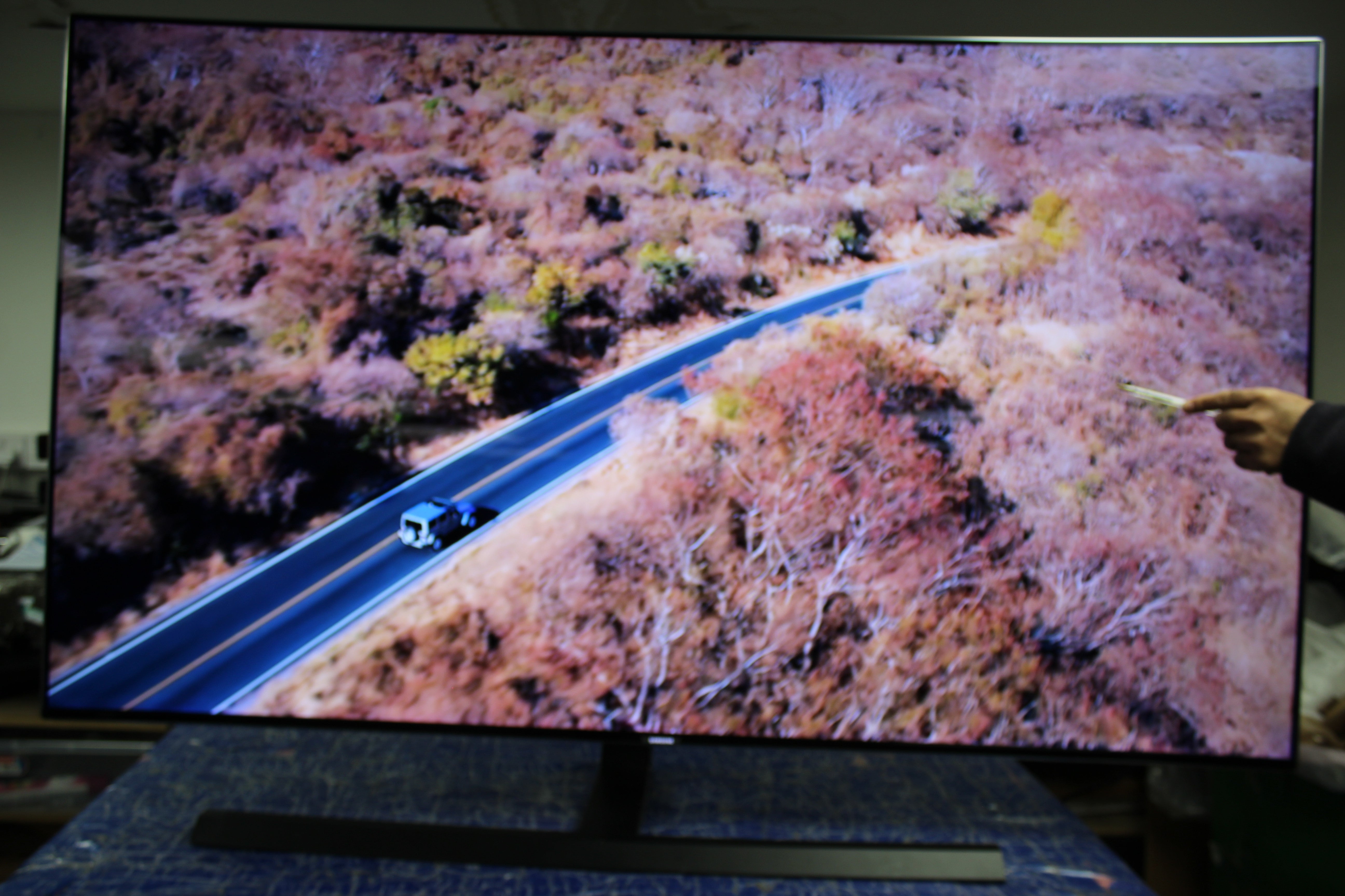 65" Samsung UE65KS9000 Quantum Dot Curved 4K HDR Smart LED TV - Electronic World TV