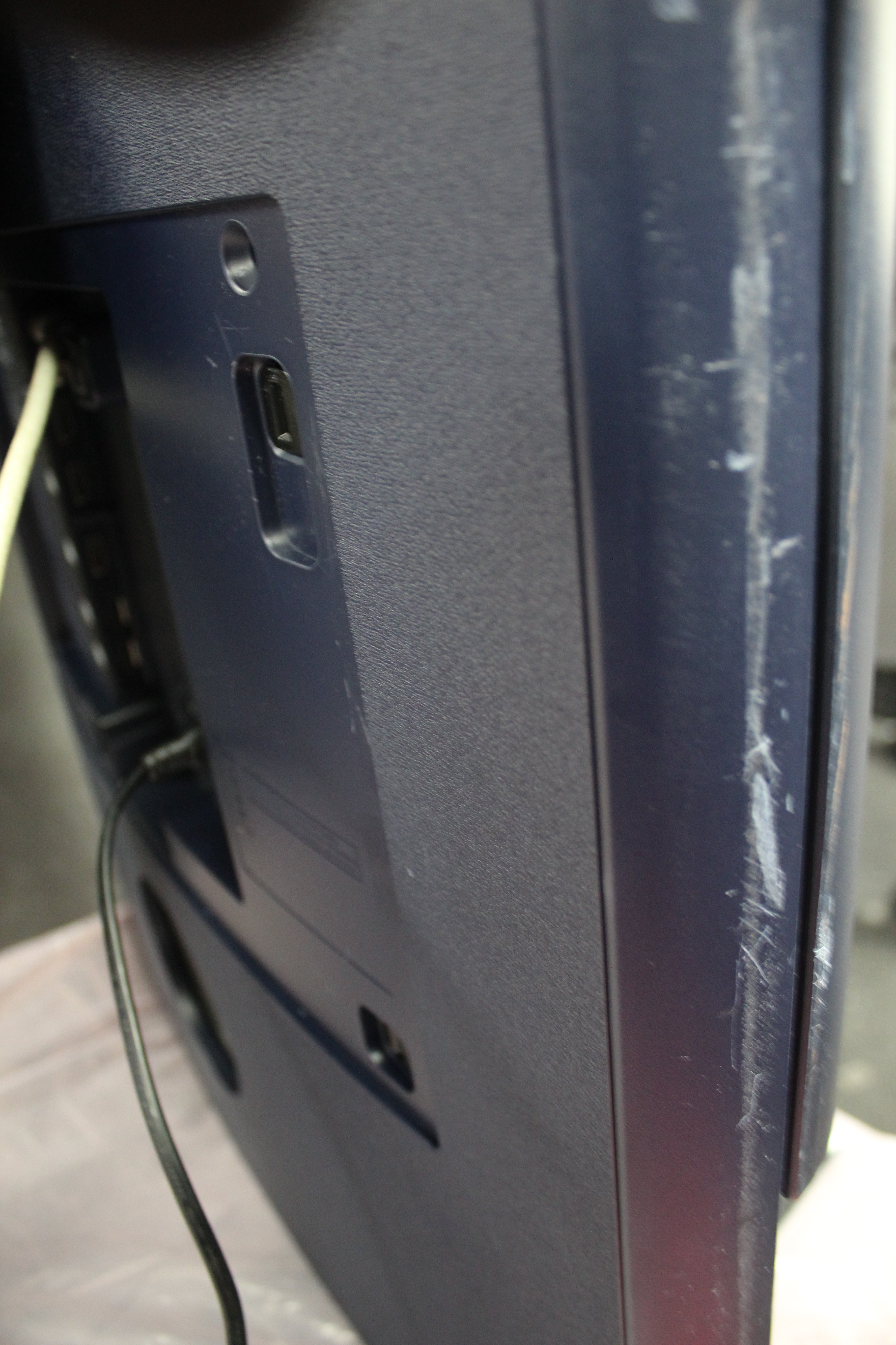 43" Samsung "The Sero" QE43LS05BG 4K HDR Smart QLED TV - Electronic World TV