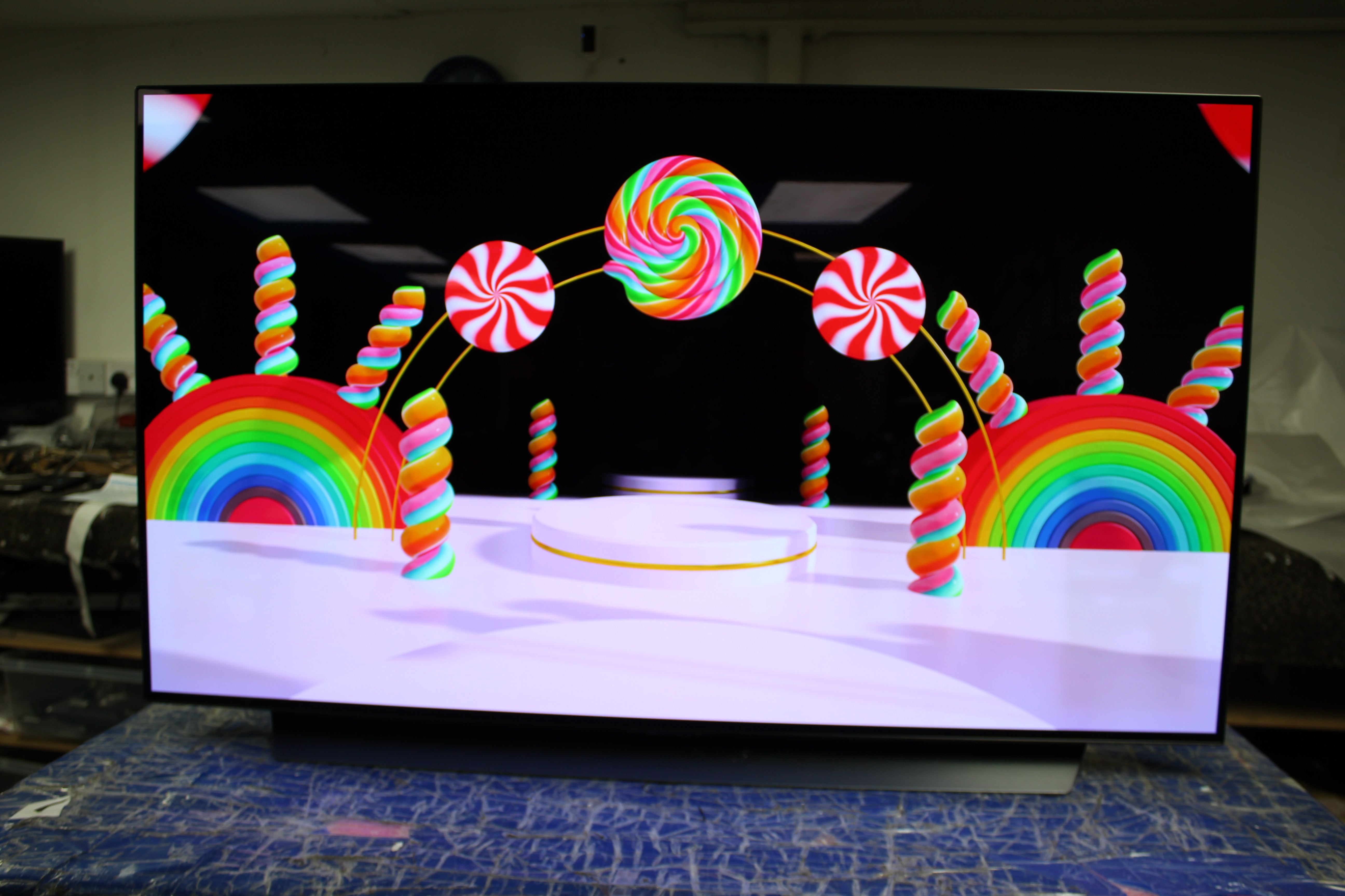 48" LG Evo OLED48C44LA 4K HDR Smart Evo OLED TV