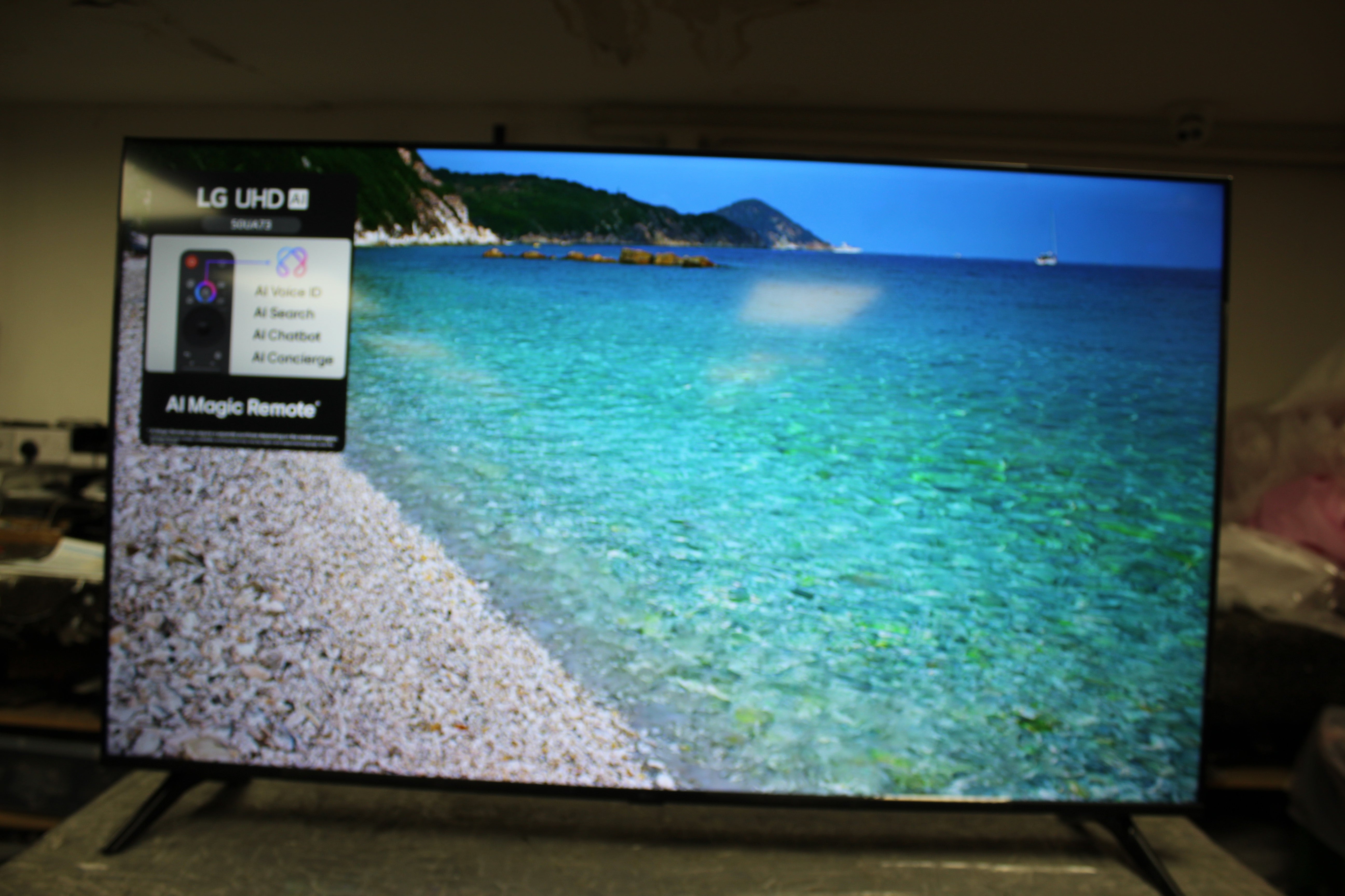 50" LG 50UA73006LA 4K Ultra HD HDR Smart LED TV