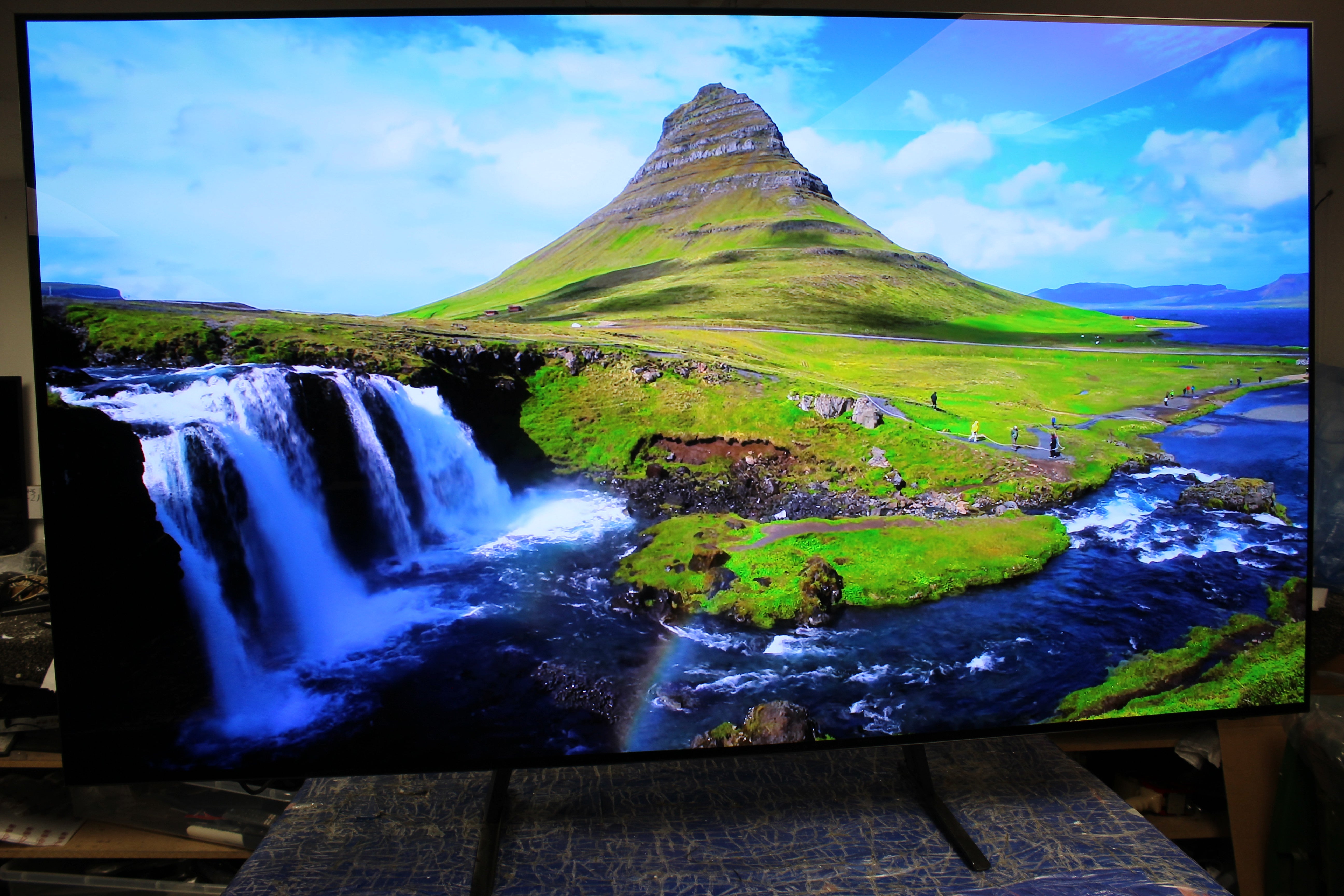 77" Samsung QE77S90DAEXXU Flagship 4K HDR OLED TV