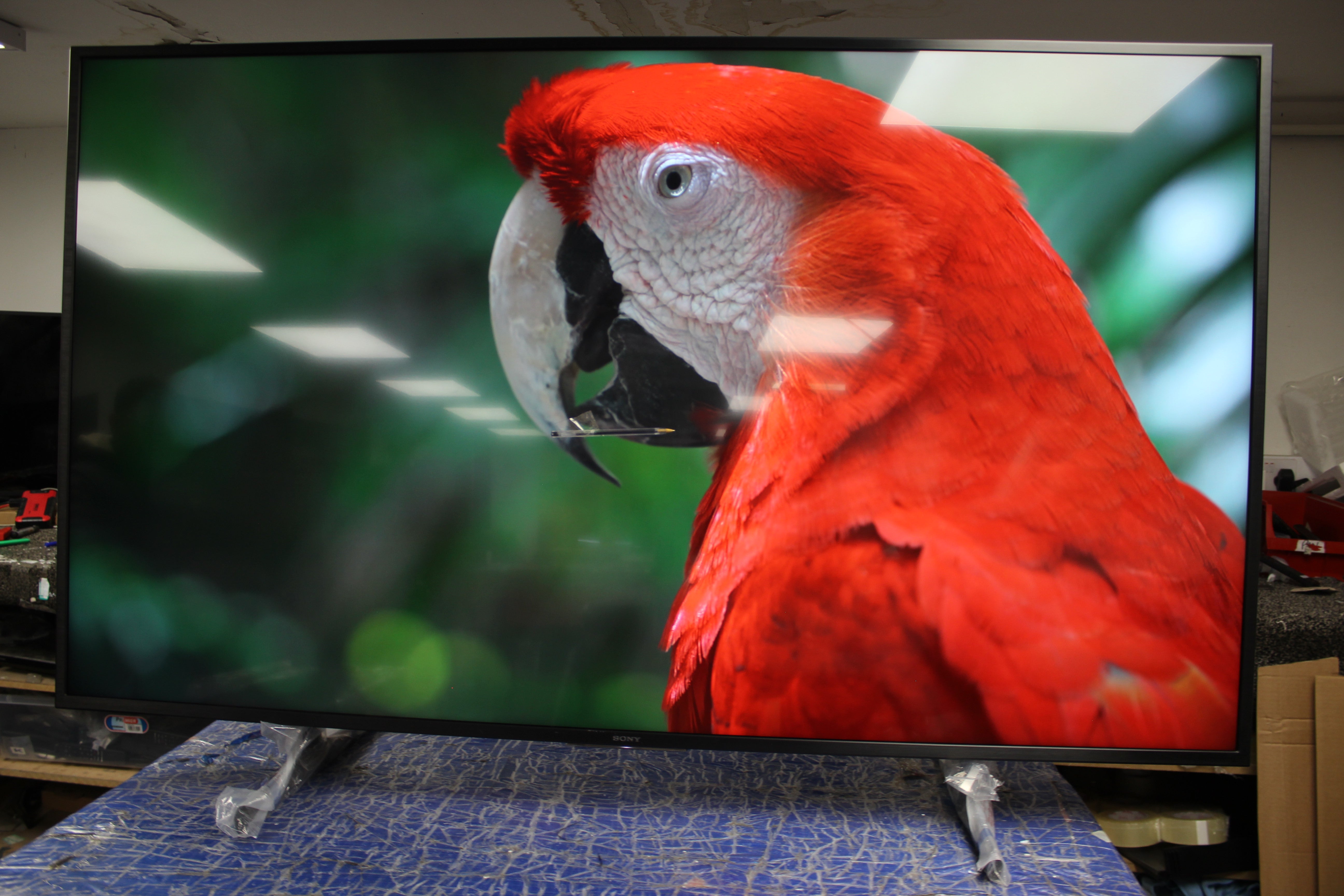 65" Sony Bravia KD65XG8096BU 4K HDR Android Smart LED TV