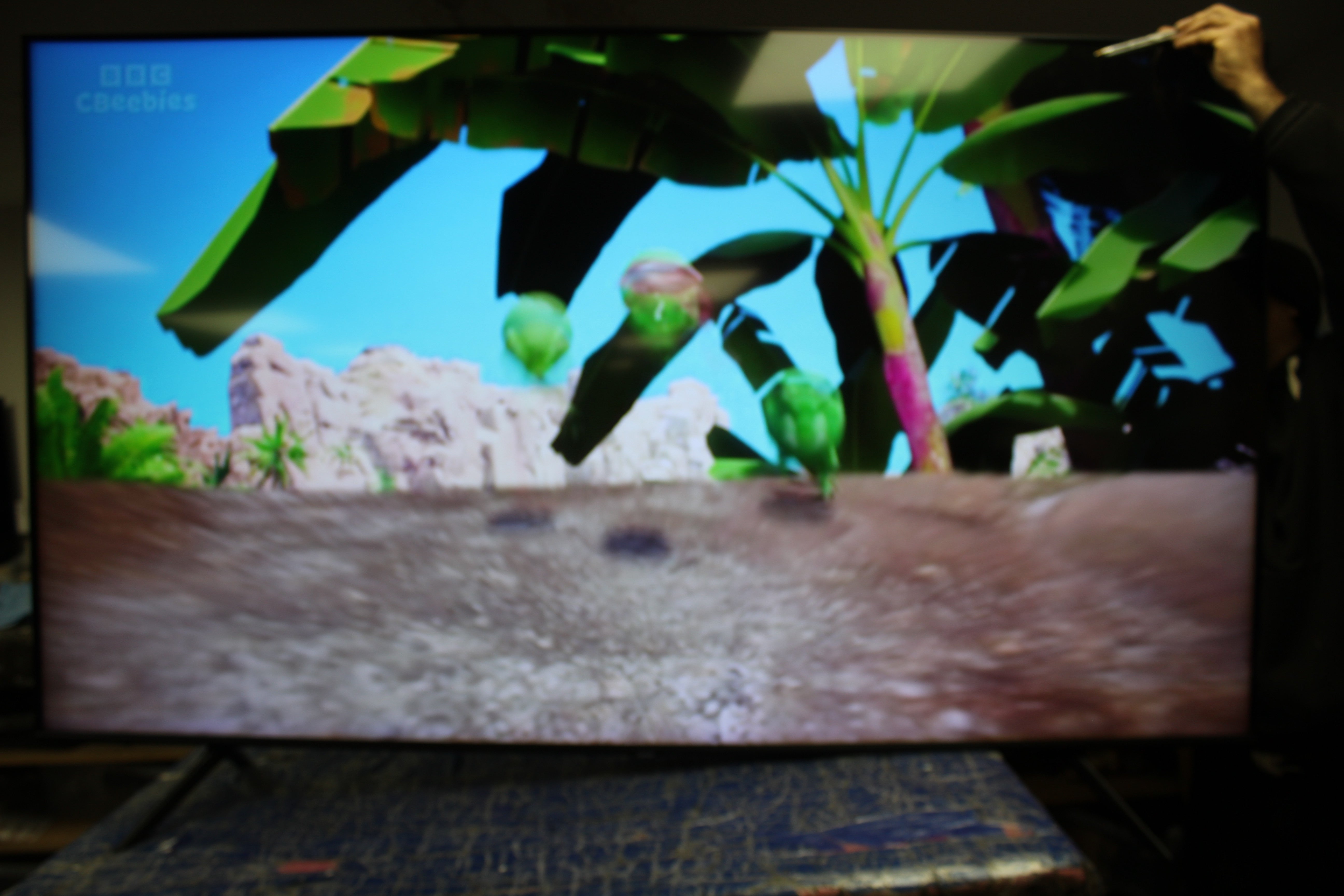 75" Samsung QE75Q60TAUXXU Crystal 4K Quantum HDR Smart QLED TV