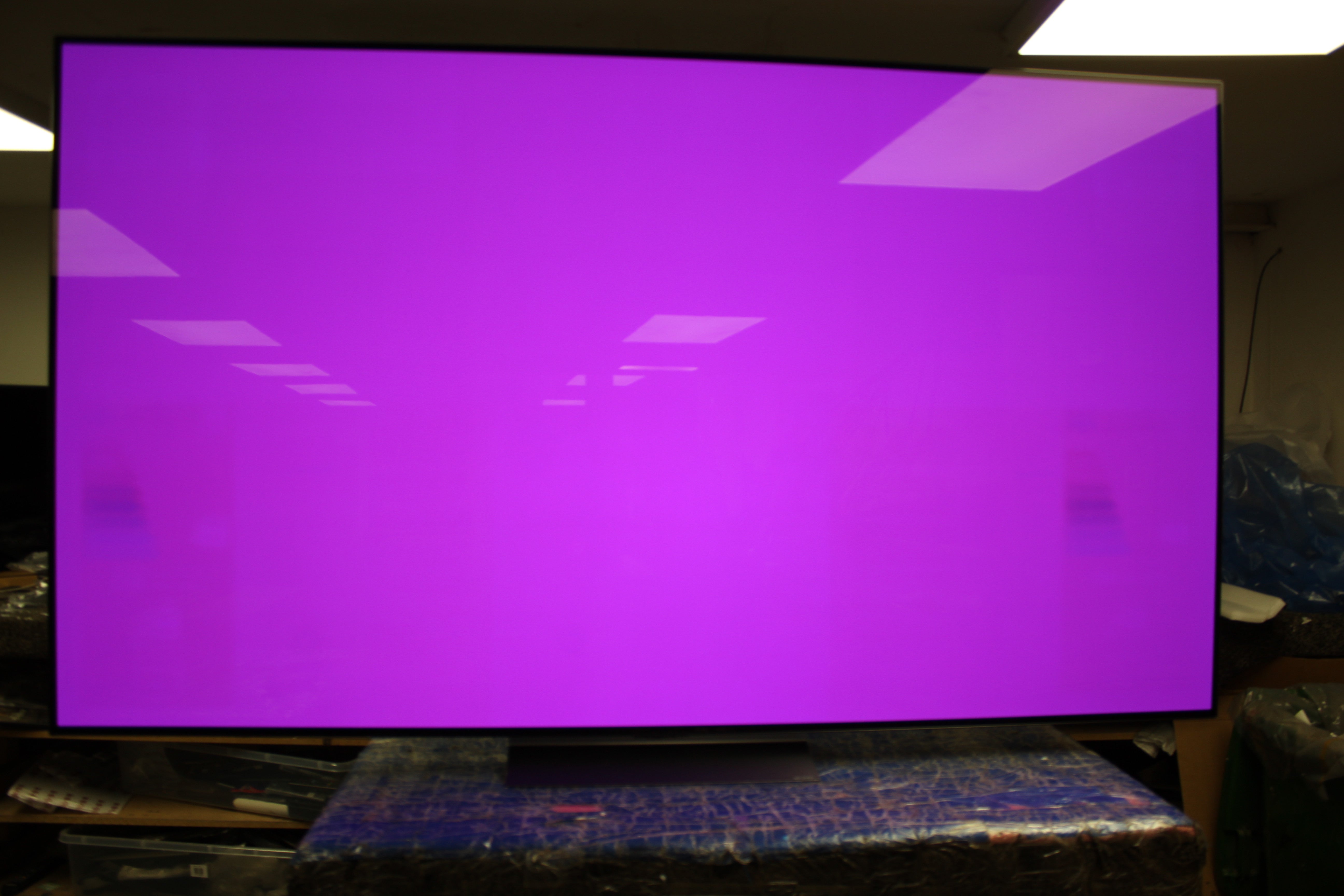 83" LG OLED83C44LA 4K Evo AI HDR Smart OLED TV