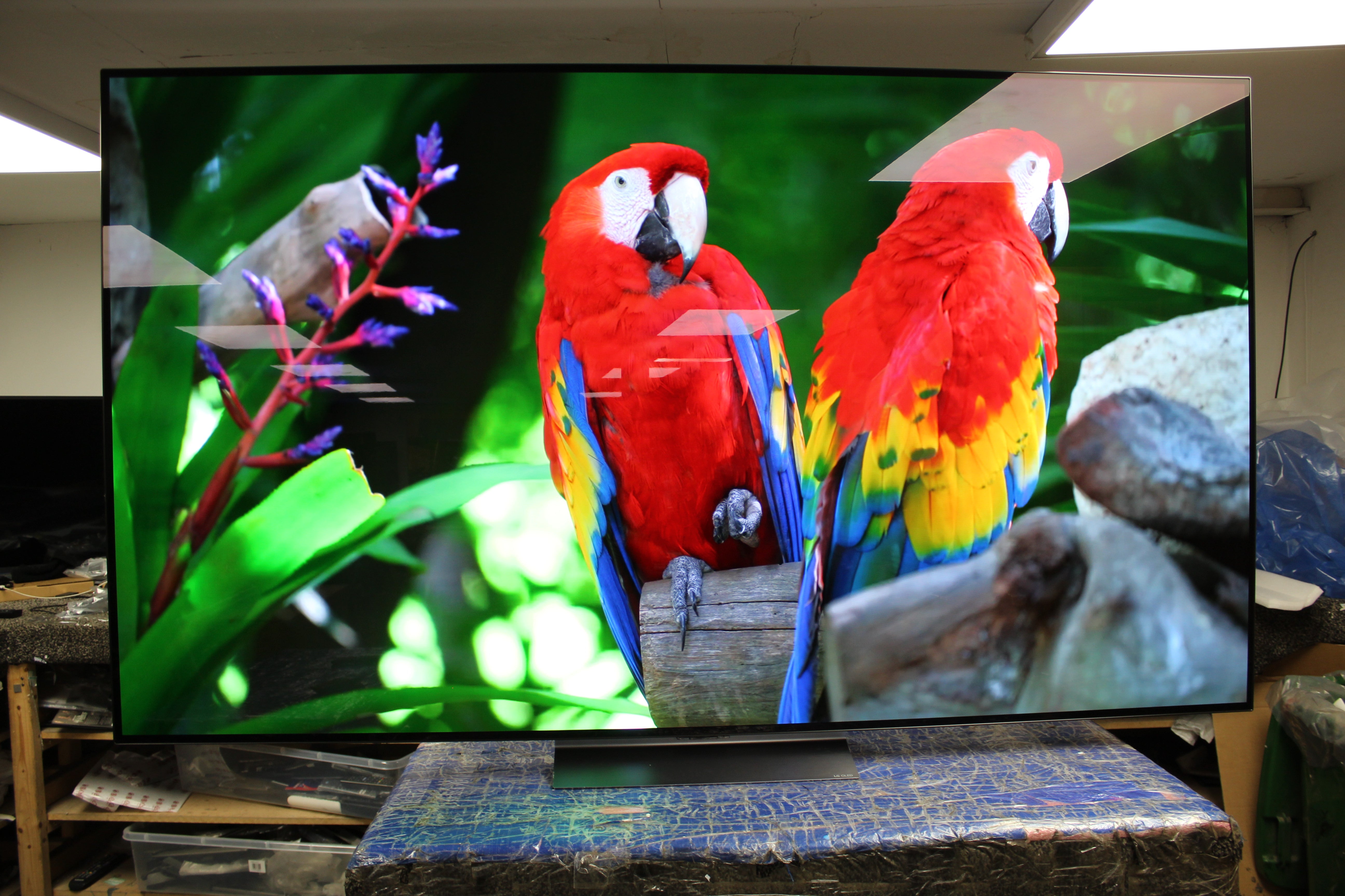 83" LG OLED83C44LA 4K Evo AI HDR Smart OLED TV