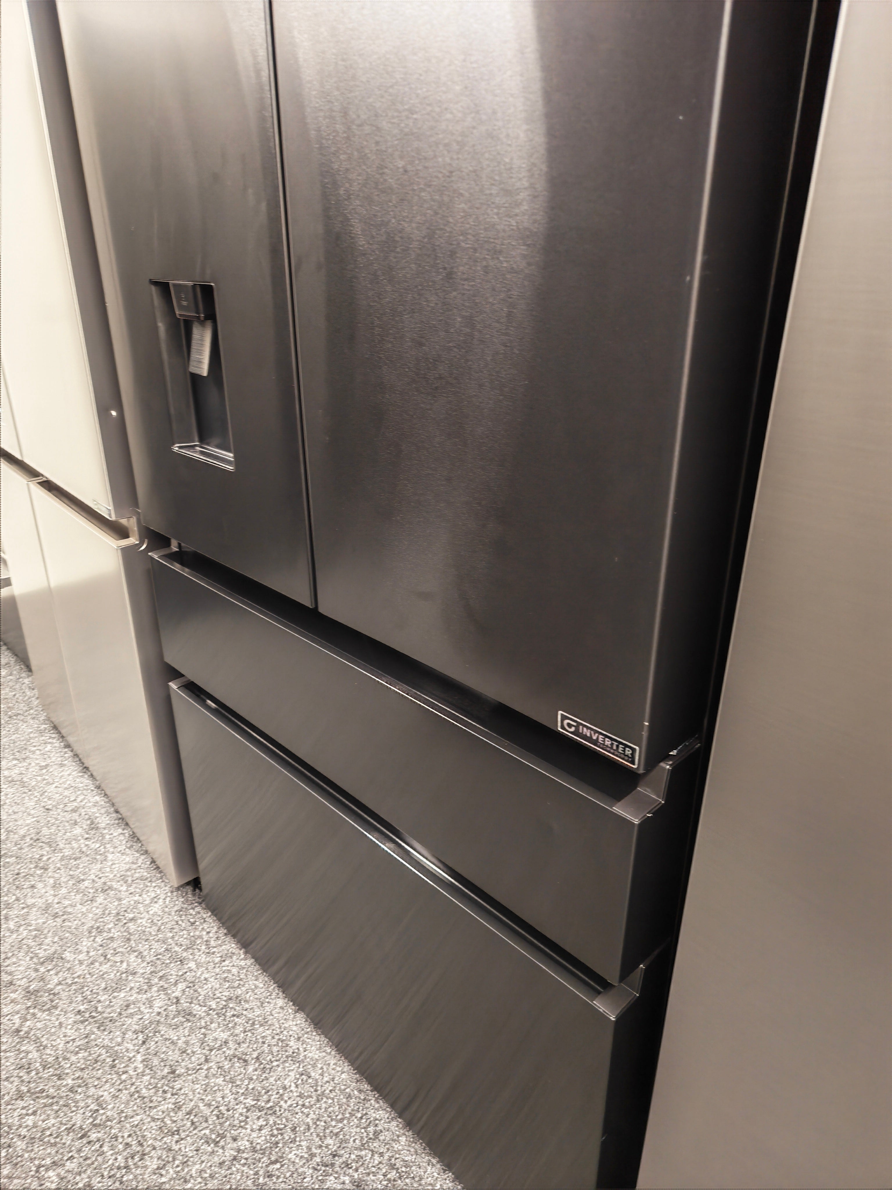 HISENSE RF749N4SWFE PureFlat Smart American Fridge Freezer - Black Stainless Steel