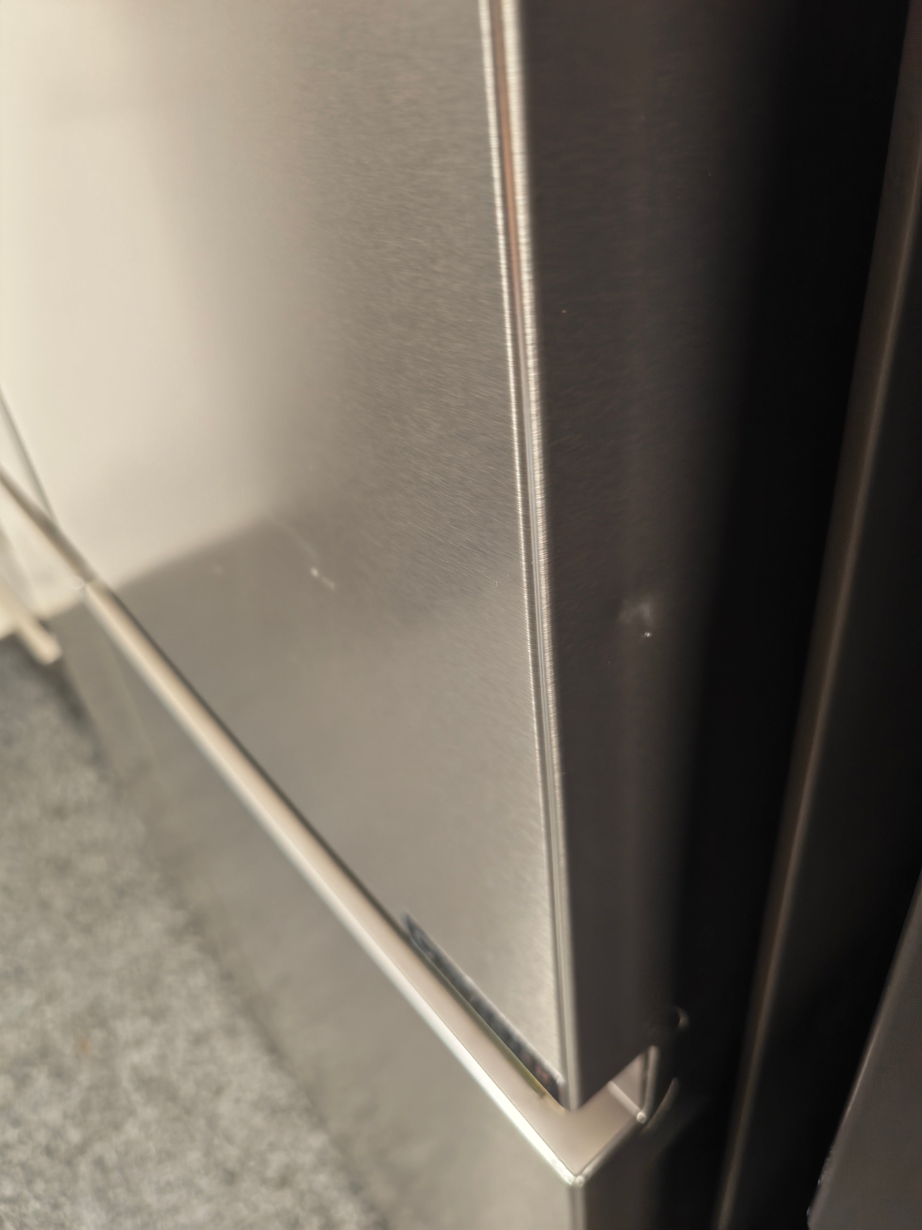 HISENSE RF749N4SWFE PureFlat Smart American Fridge Freezer - Black Stainless Steel