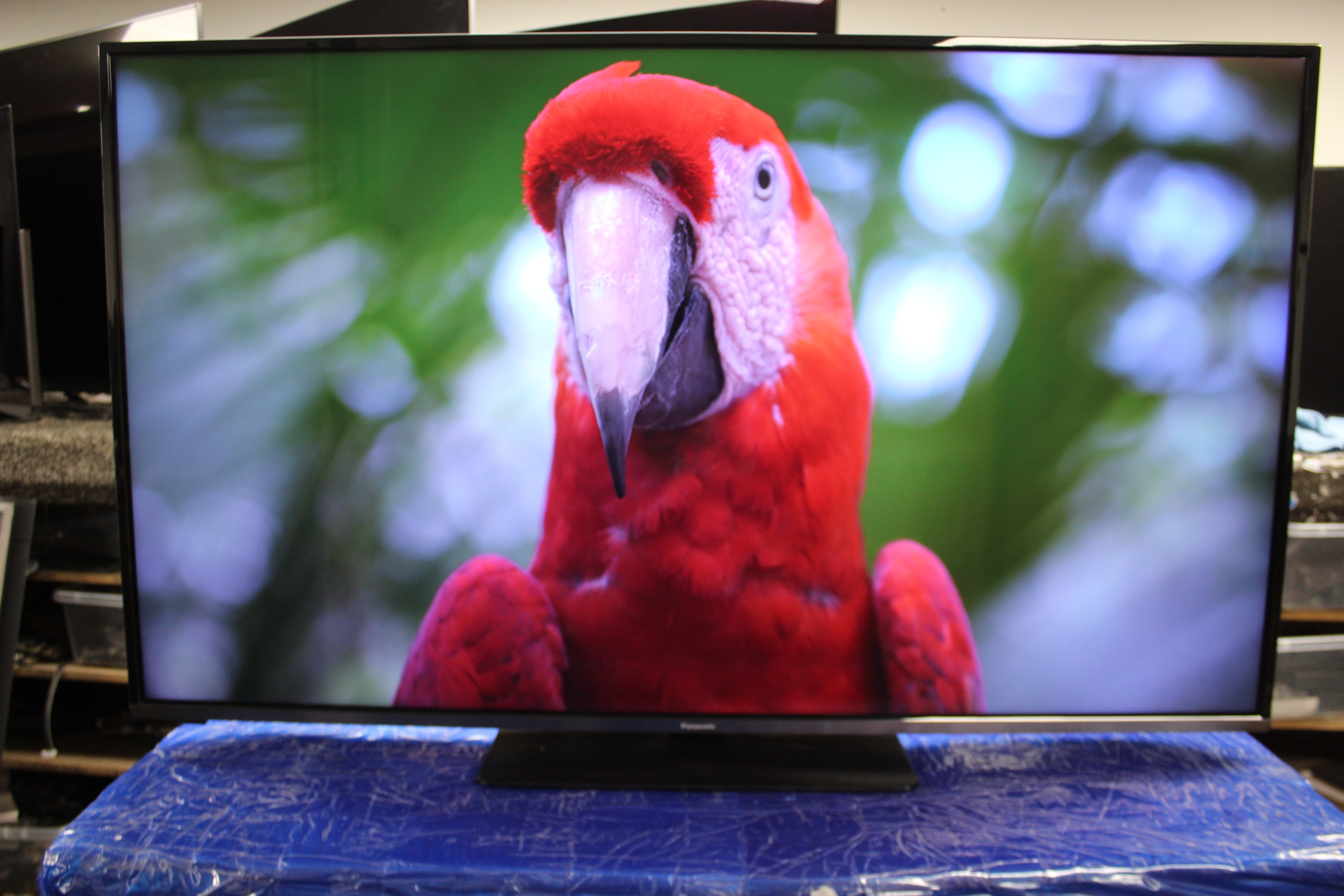 55" Panasonic TX-55HX580B 4K HDR Smart LED TV