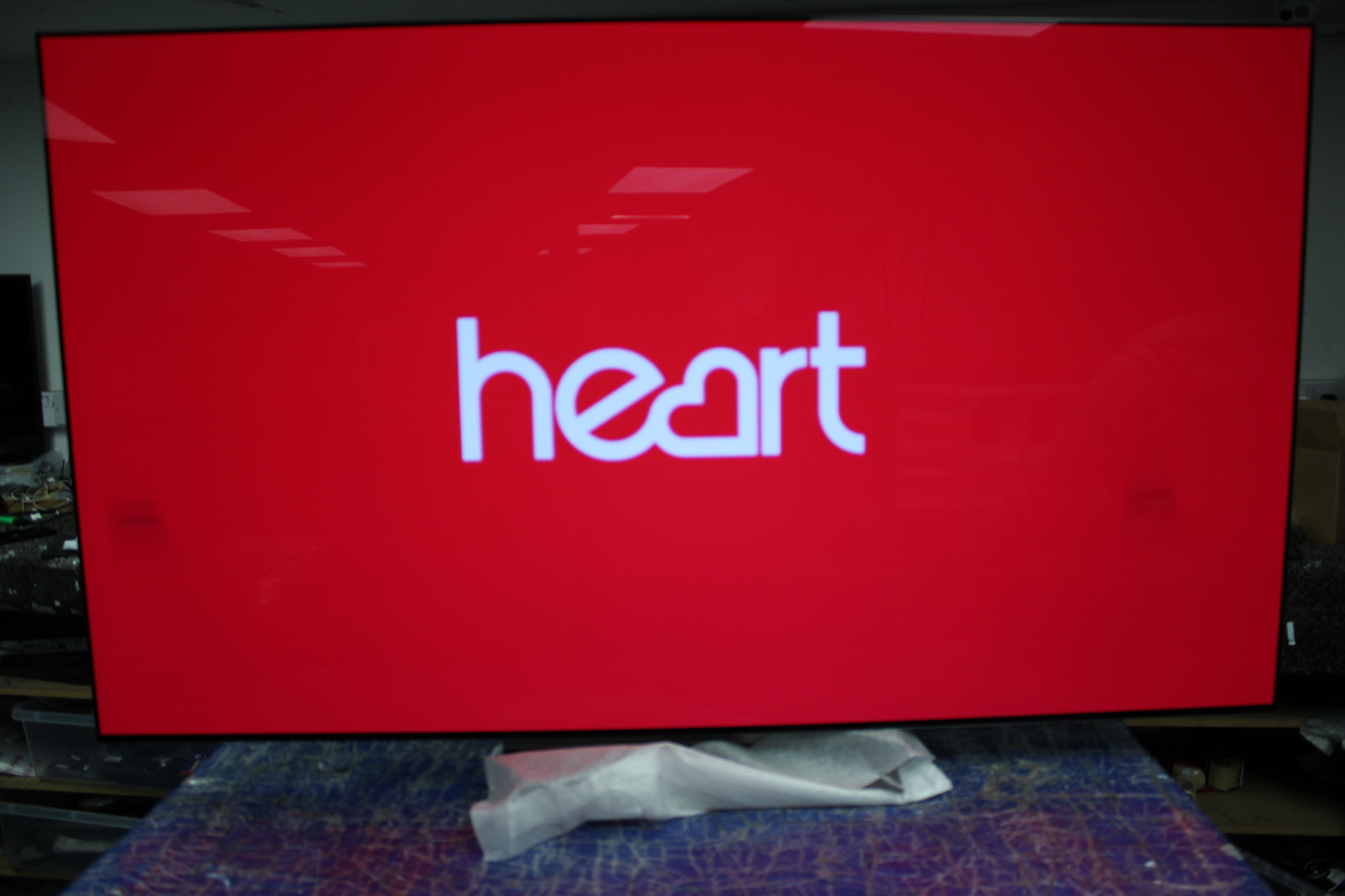 65" LG Evo OLED65C44LA 4K HDR Smart Evo OLED TV