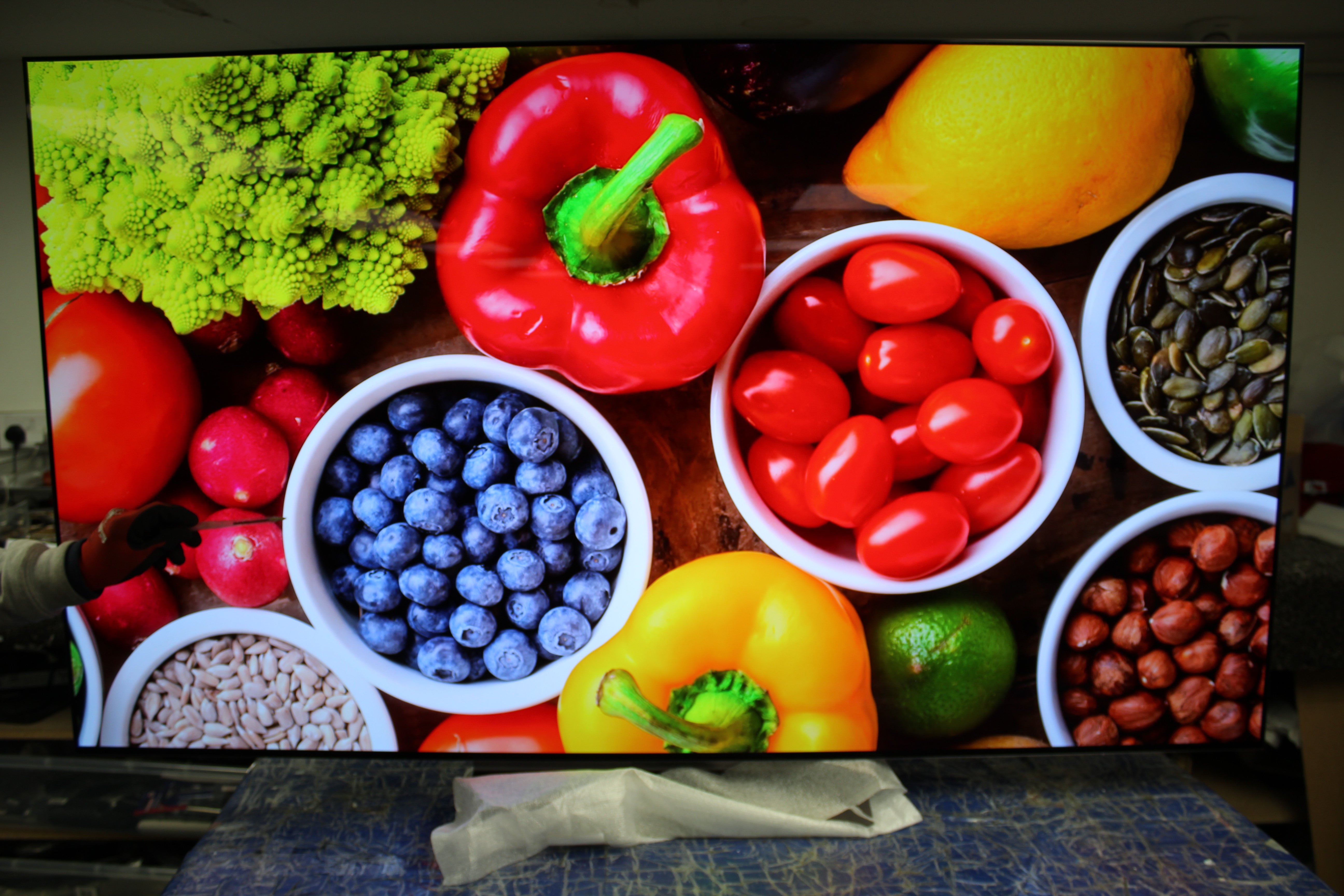 65" LG Evo OLED65C44LA 4K HDR Smart Evo OLED TV