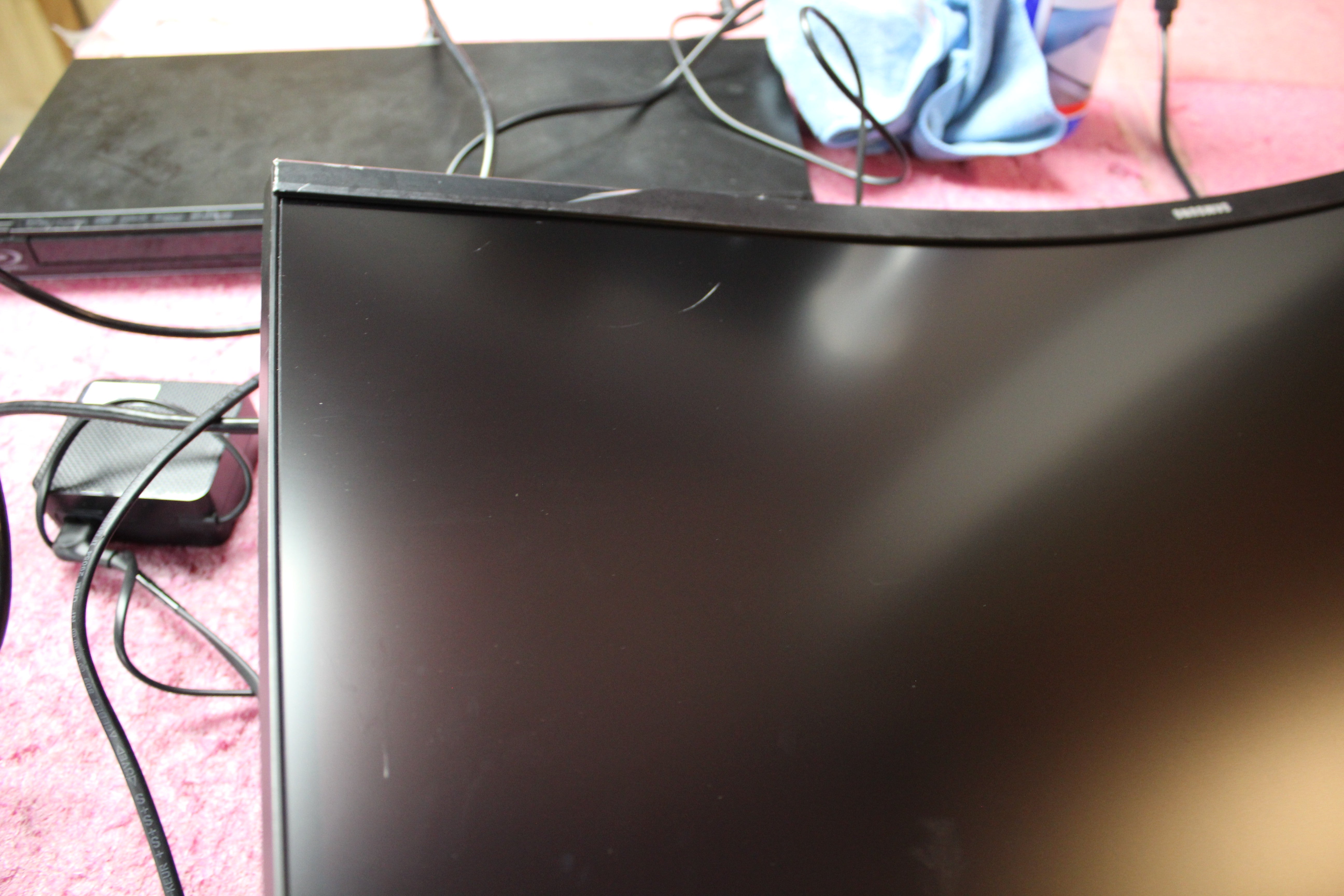 34" Samsung Odyssey LC34G55TWWPXXU Curved 4K HDR Gaming Monitor TV