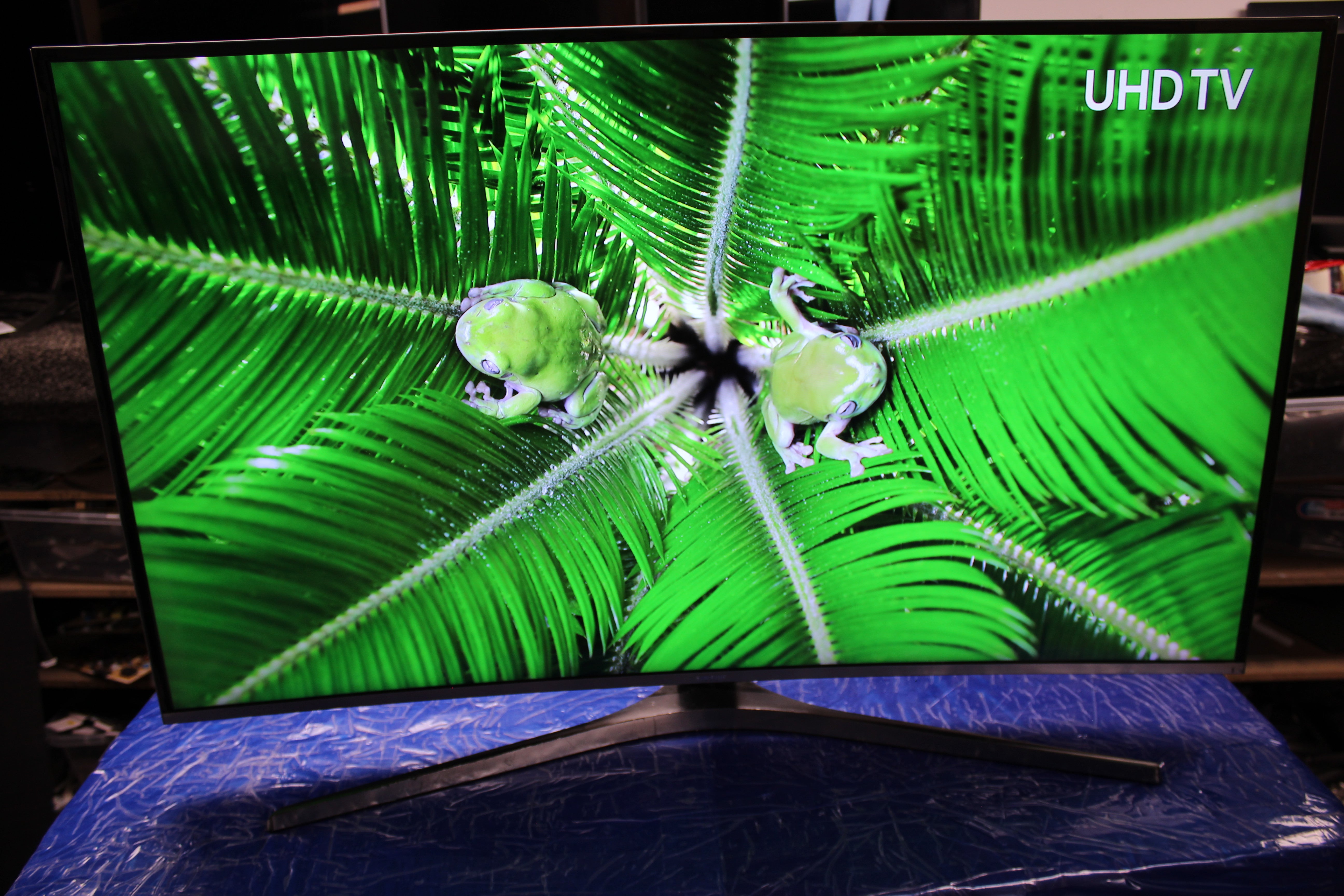 49 Samsung UE49KU6670 Curved 4K HDR Smart LED TV