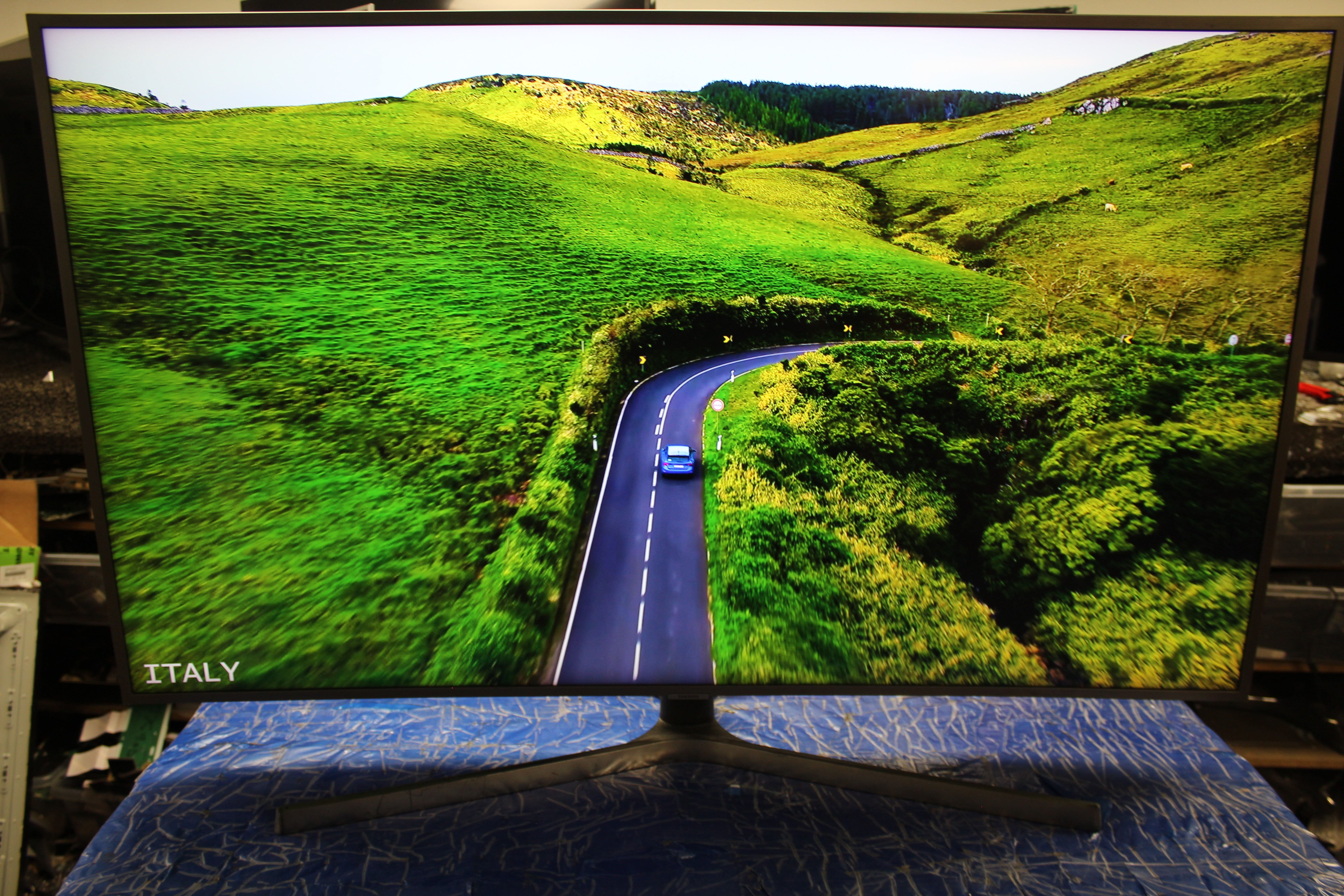 55" Samsung UE55NU7670 4K HDR Curved Smart LED TV