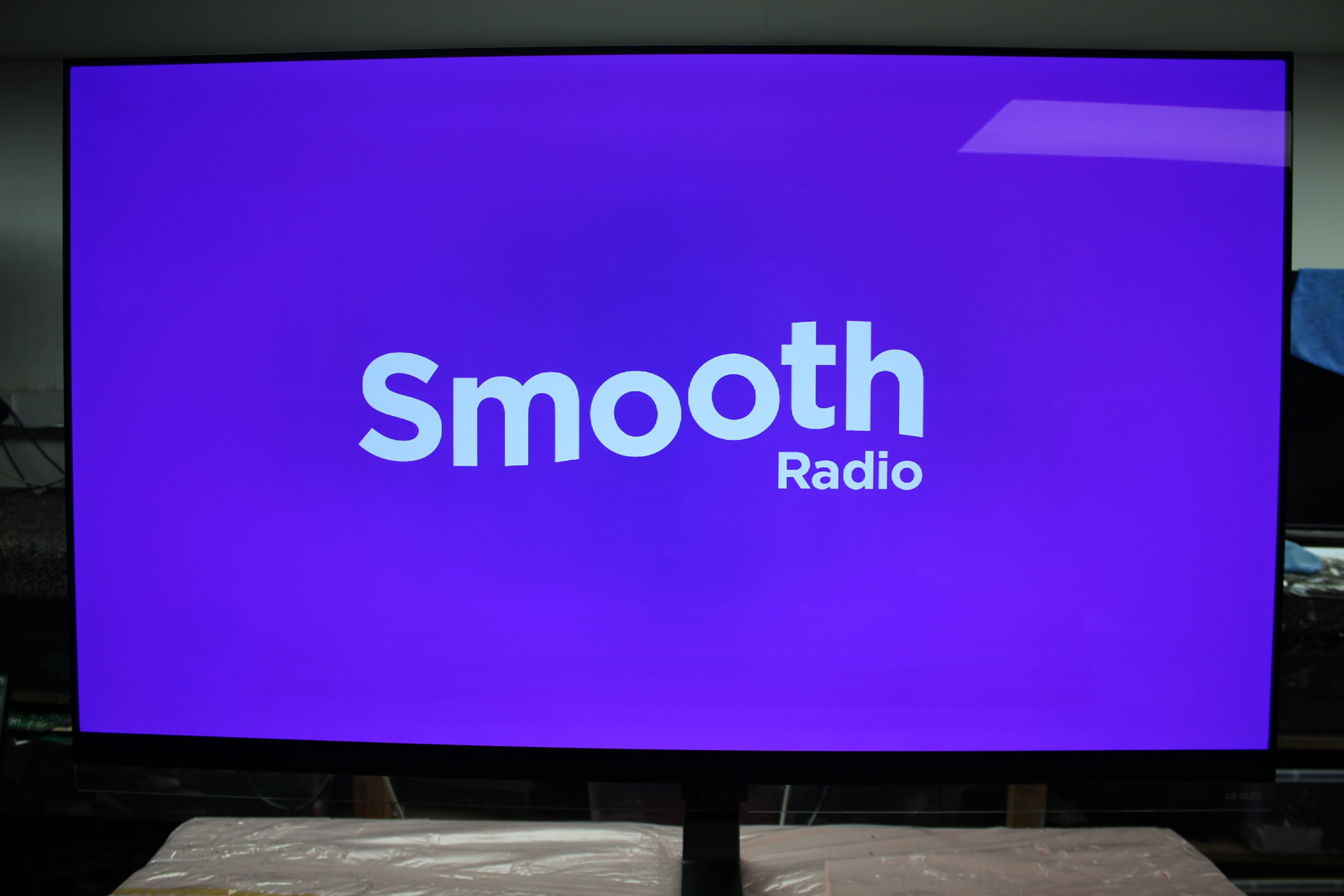 55" LG OLED55E9PLA 4K Ultra HD HDR Smart OLED TV