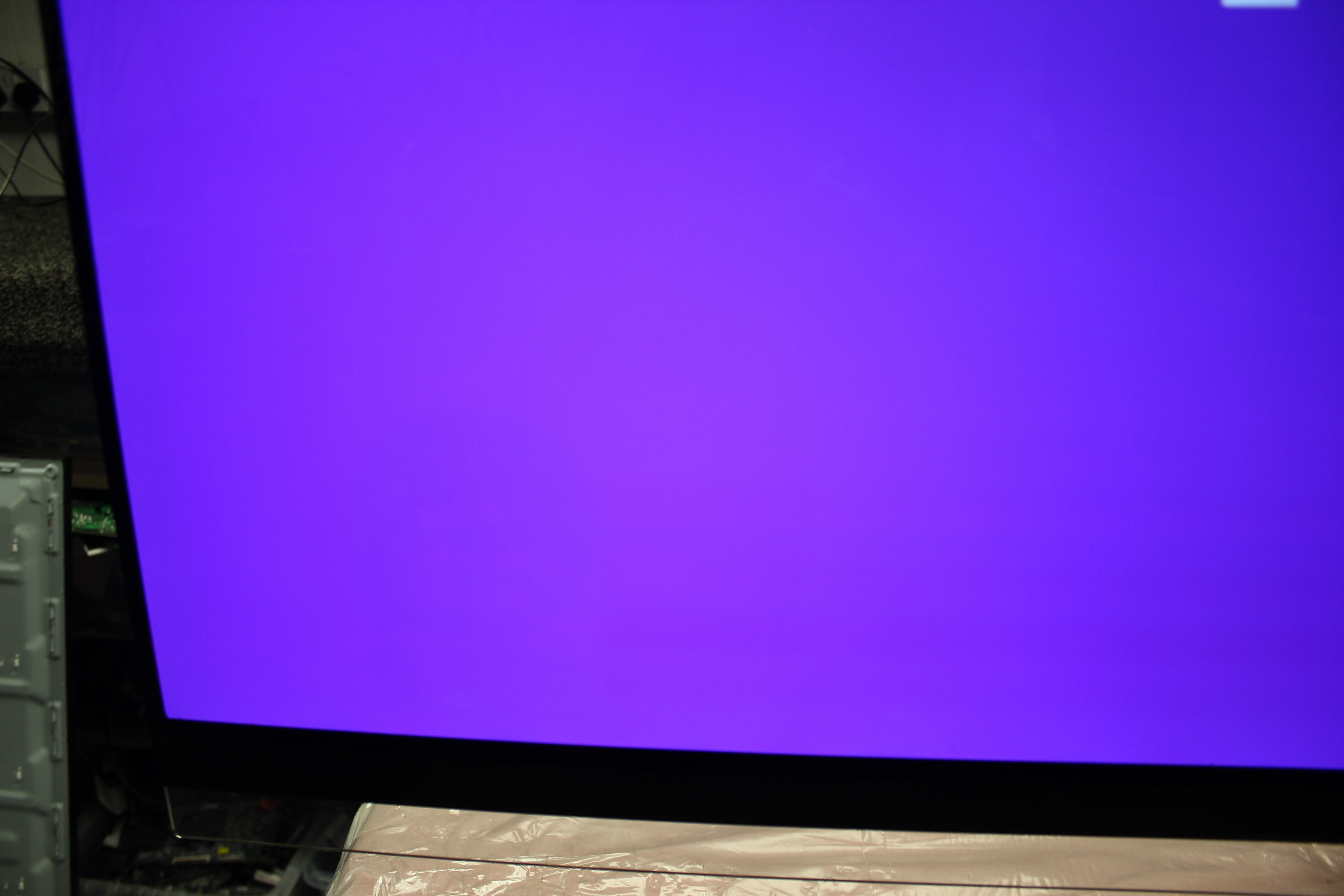 55" LG OLED55E9PLA 4K Ultra HD HDR Smart OLED TV