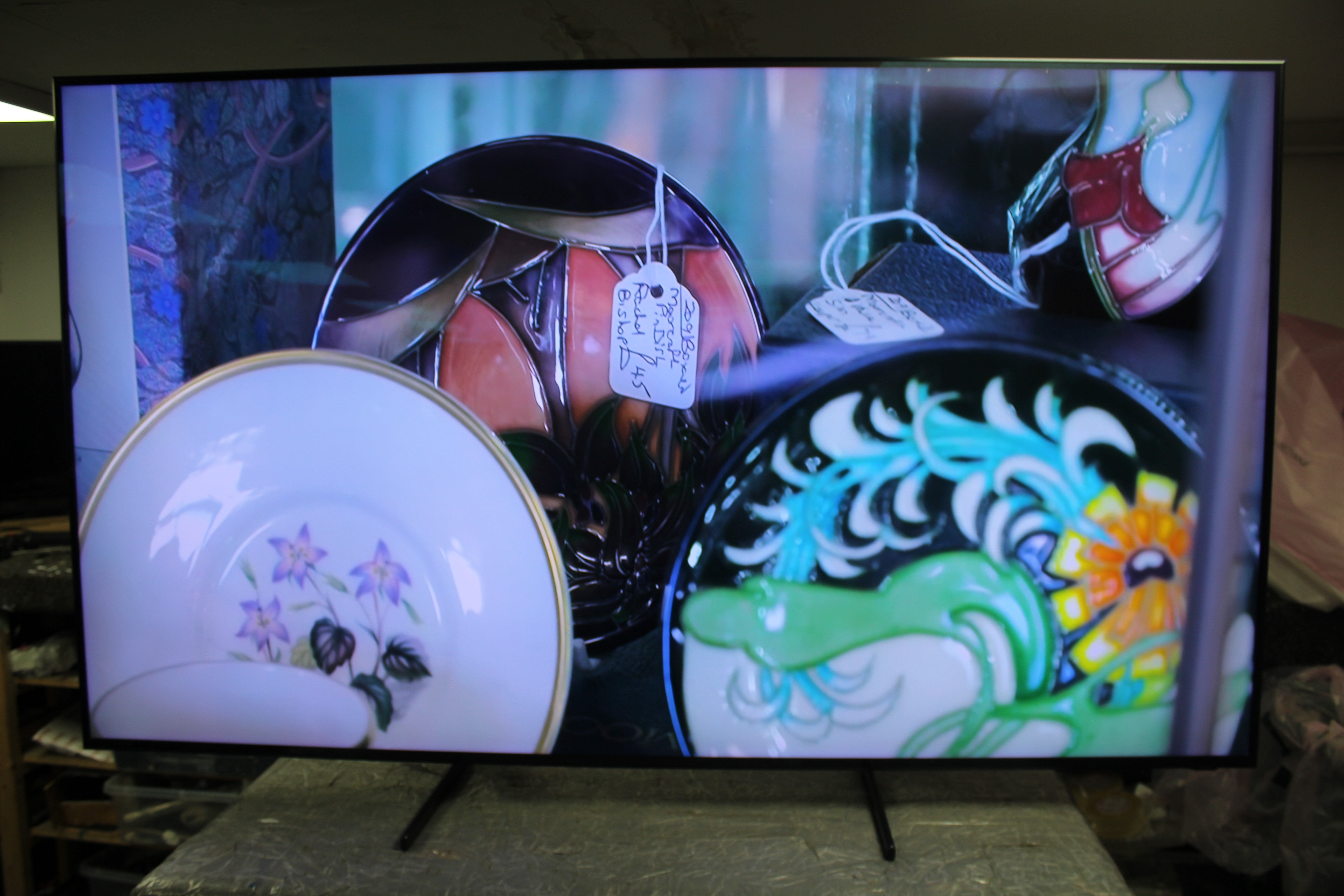 75" Samsung QE75Q950RBTXXU Premium 8K HDR QLED TV
