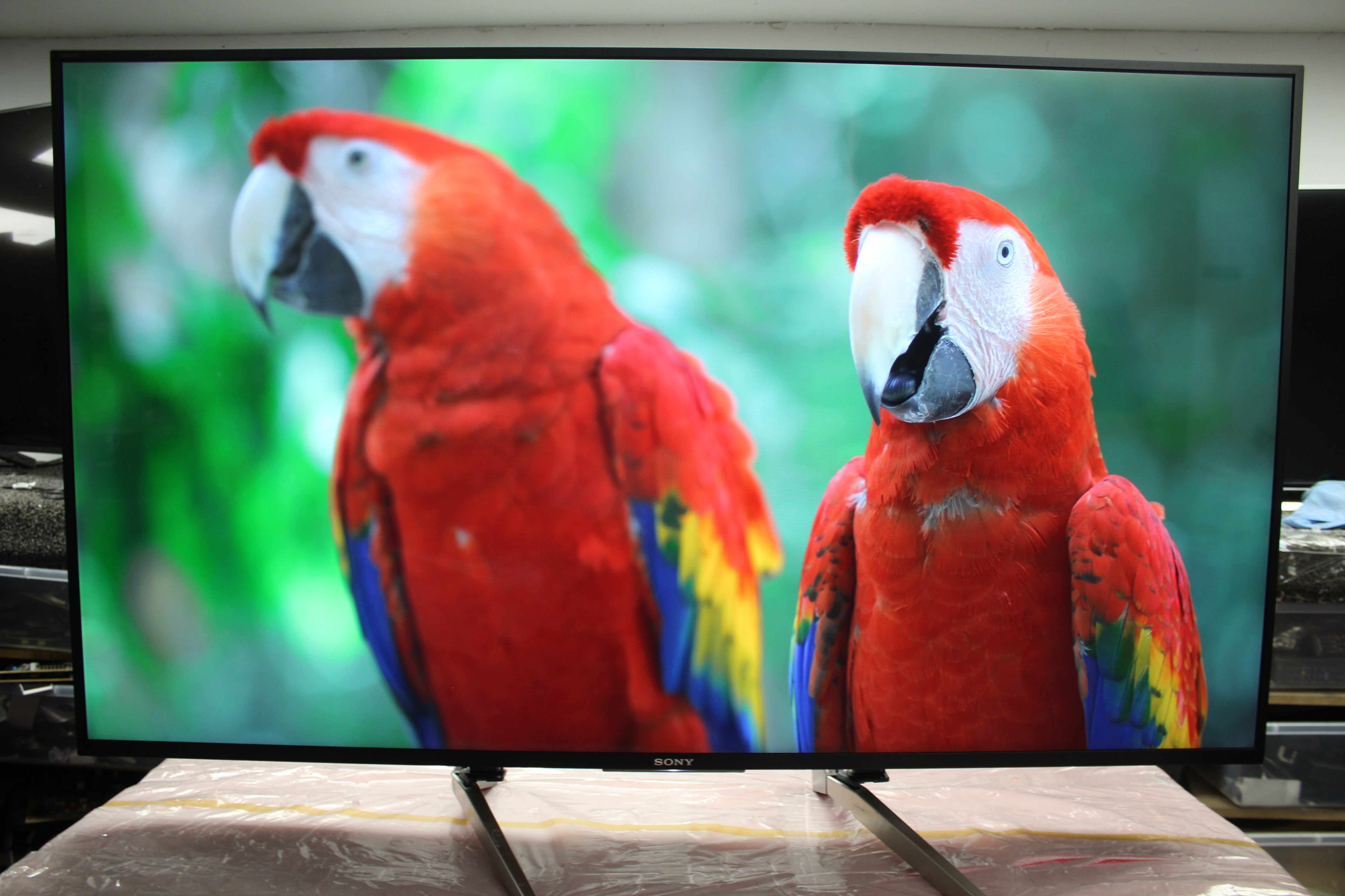 55" Sony KD55XF8096BU 4K Ultra HD HDR Android Smart LED TV