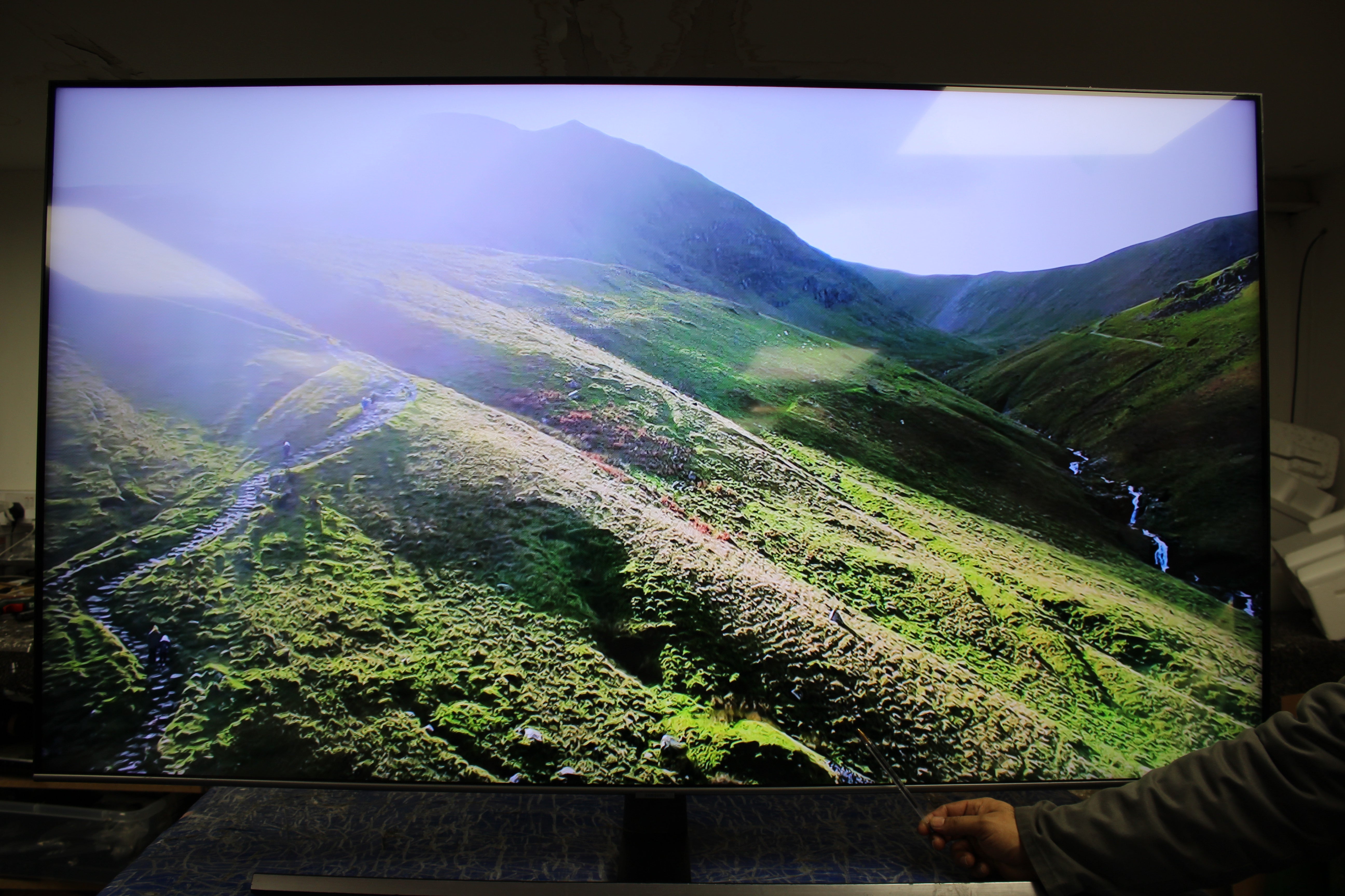 65" Samsung QE65Q75TATXXU Quantum 4K UHD HDR QLED TV