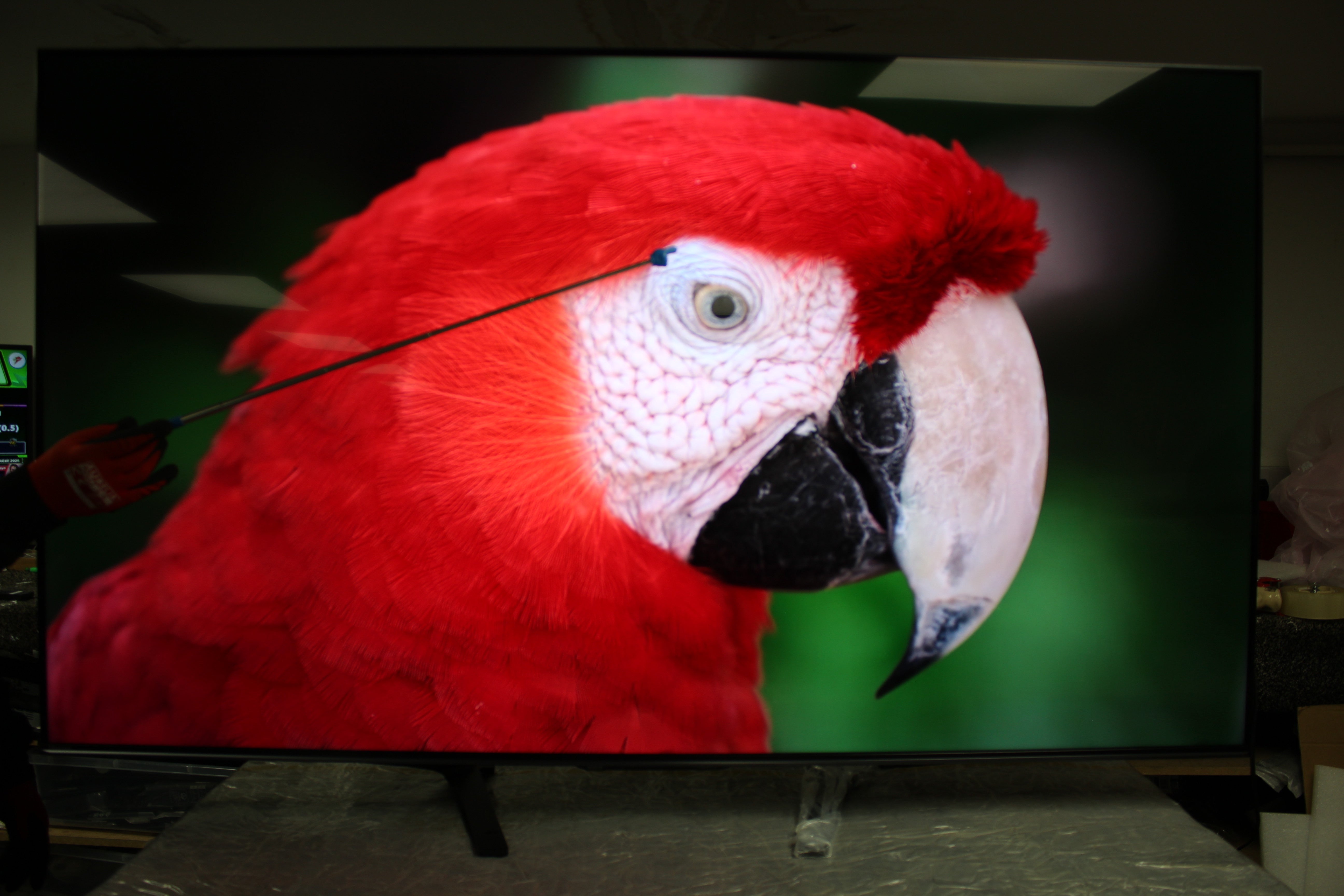 65" Hisense 65U7NQTUK Premium 4K HDR Smart Mini LED TV