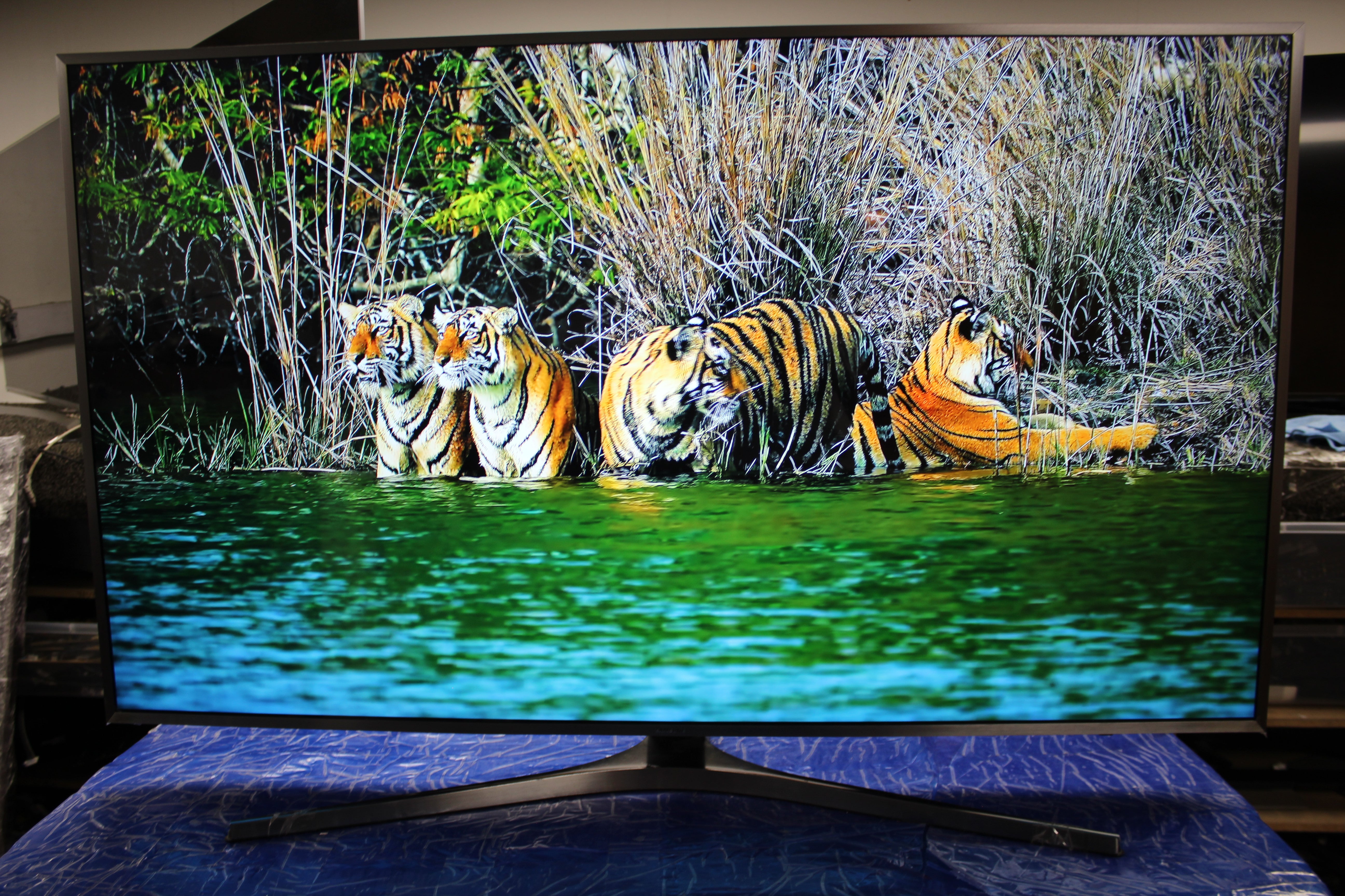 55" Samsung UE55MU6470 4K Ultra HD HDR Smart LED TV
