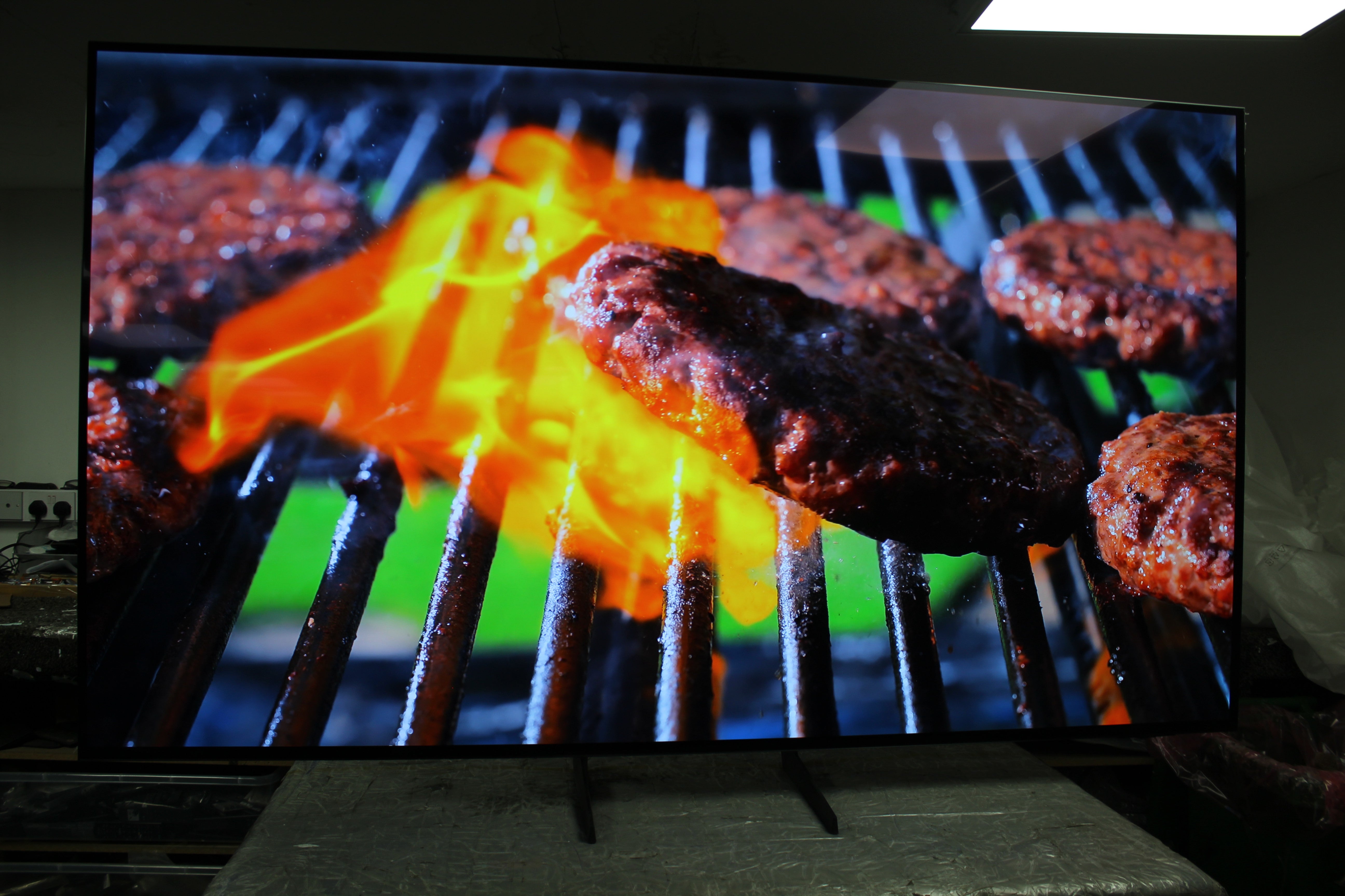 77" Samsung QE77S85DAEXXU Flagship 4K HDR OLED TV